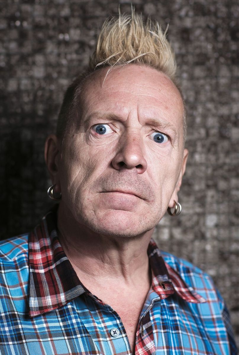 808x1200 Johnny Rotten: â?oYou find the truth by ridiculing yourselfâ??