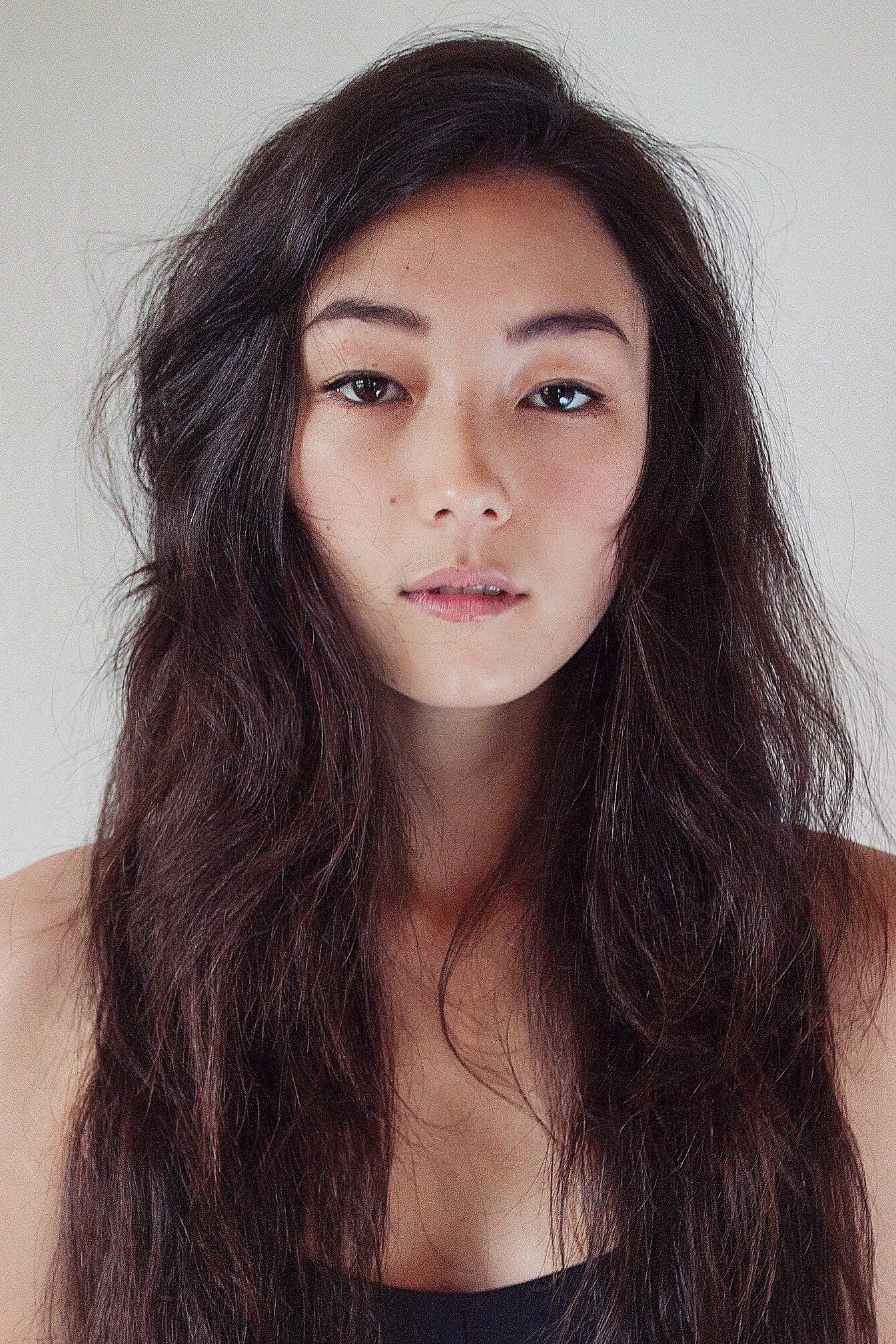 1345x2017 Natasha Liu Bordizzo Image