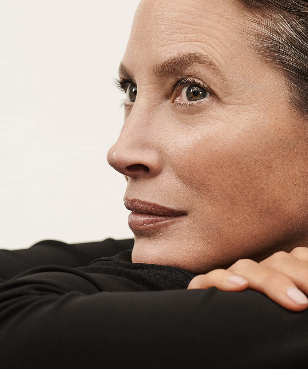 1000x1200 Download Vogue Elegance Turlington Wallpaper
