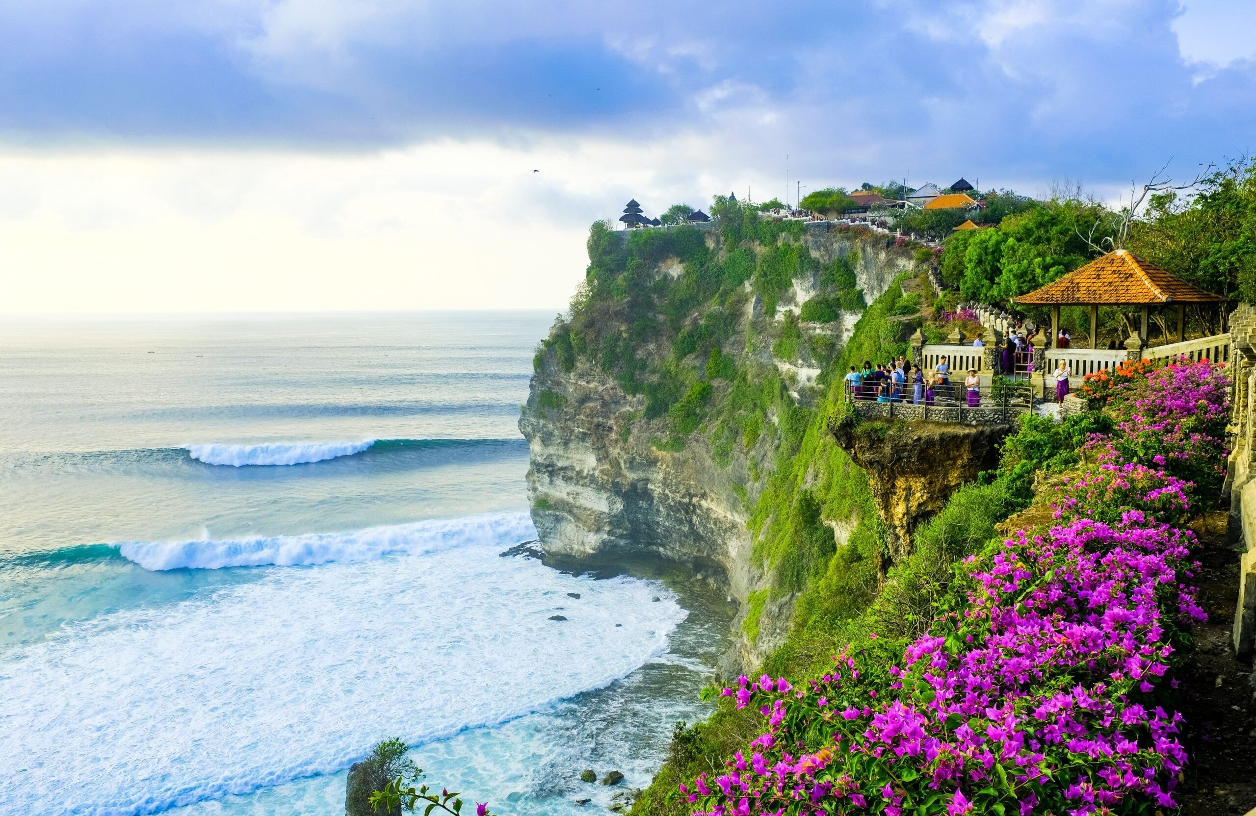 2560x1664 The Complete Guide To Uluwatu Temple: Everything You Need To Know When You Visit Uluwatu Temple
