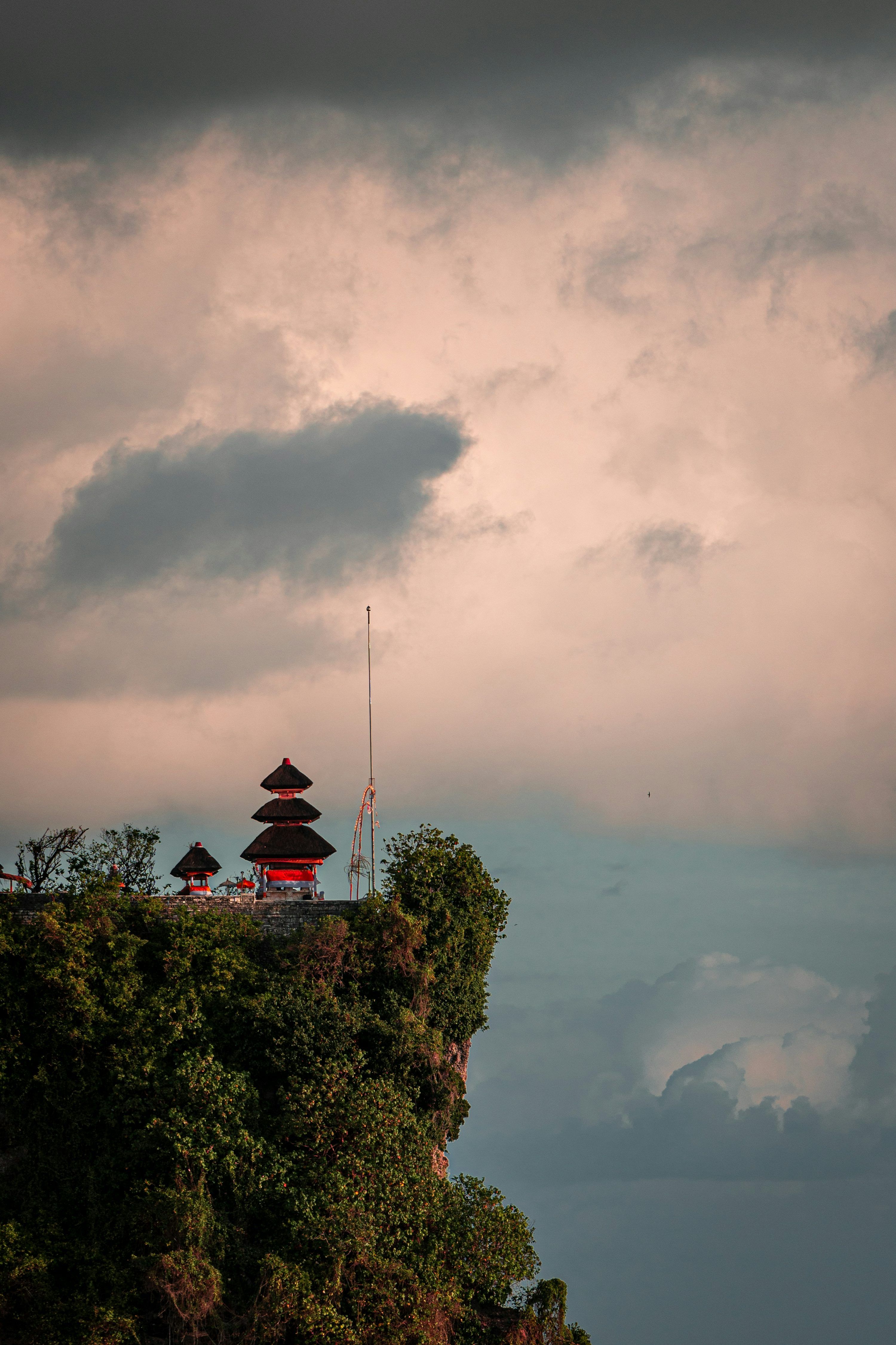 3000x4500 Uluwatu Temple Picture. Download Free Image