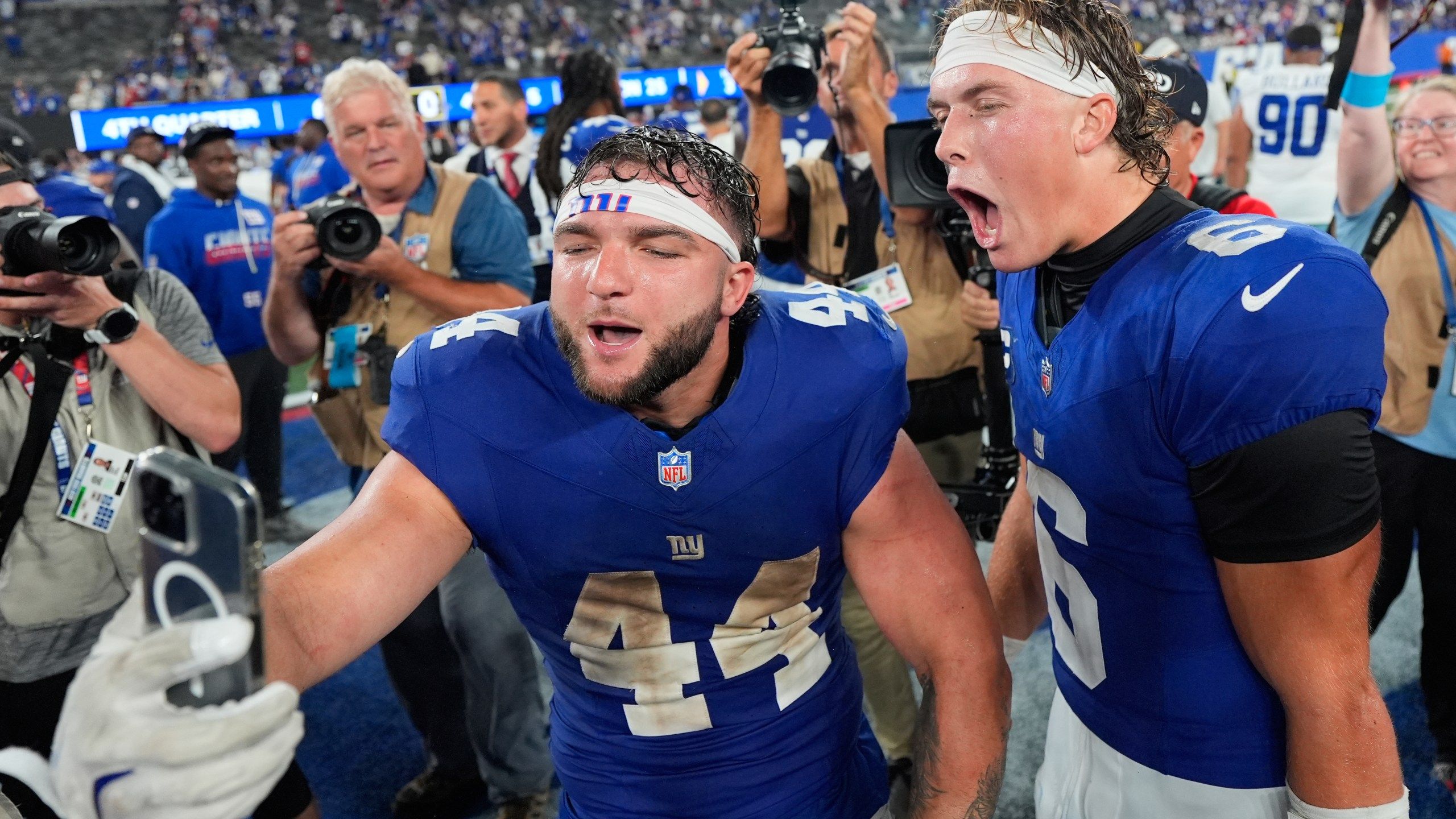 2560x1440 Giants' Offense Rolls Over The Cowboys To Give Coach John Harbaugh A 28 20 Win In His Debut