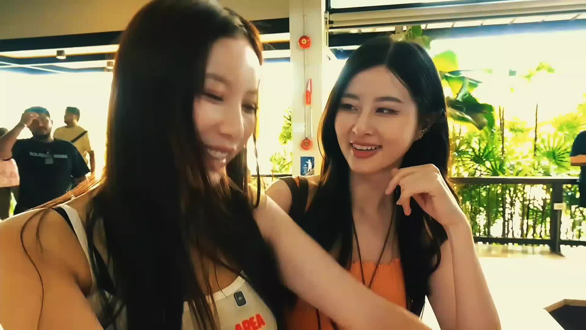 1920x1080 i ended up choosing kluay heh #mookworranit #thailand