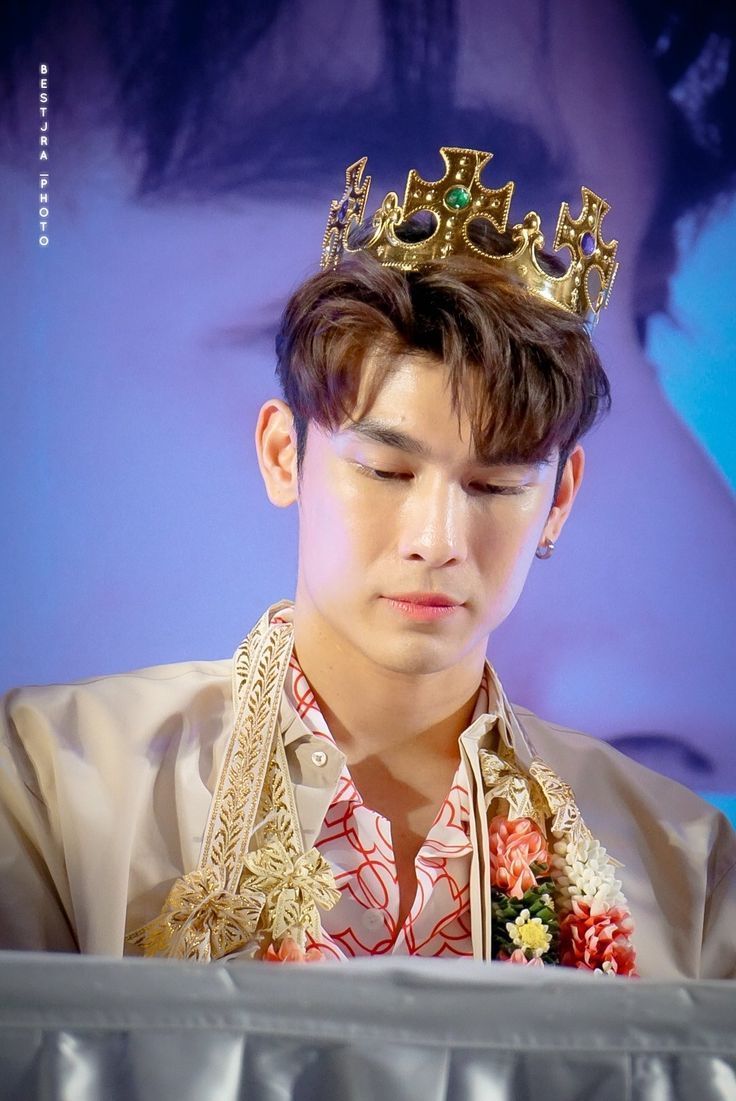 736x1101 Mew live wallpaper. Mew mew kissy cutie, The crown princess thai drama, Actors