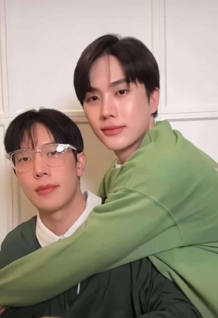 736x1072 Wandee goodday series. Henry and babe, I feel you linger in the air the series