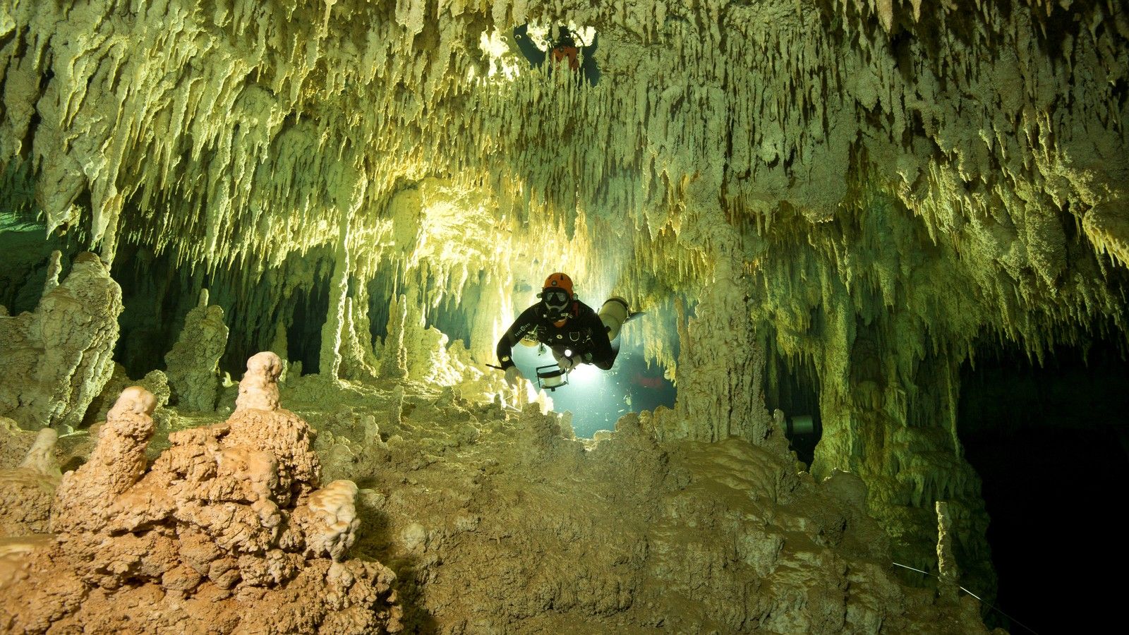 1600x900 Why The Thai Cave Diving Rescue Was So Dangerous
