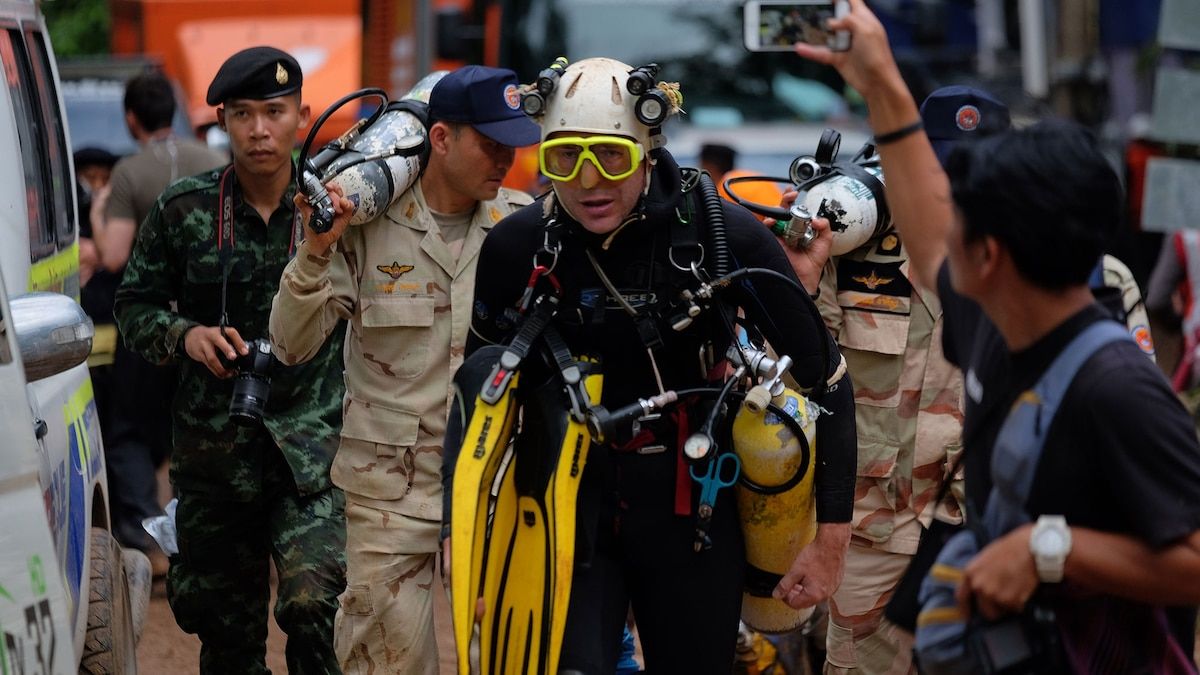 1200x675 Meet the team of cave divers, National Geographic 2019 Adventurer of the Year