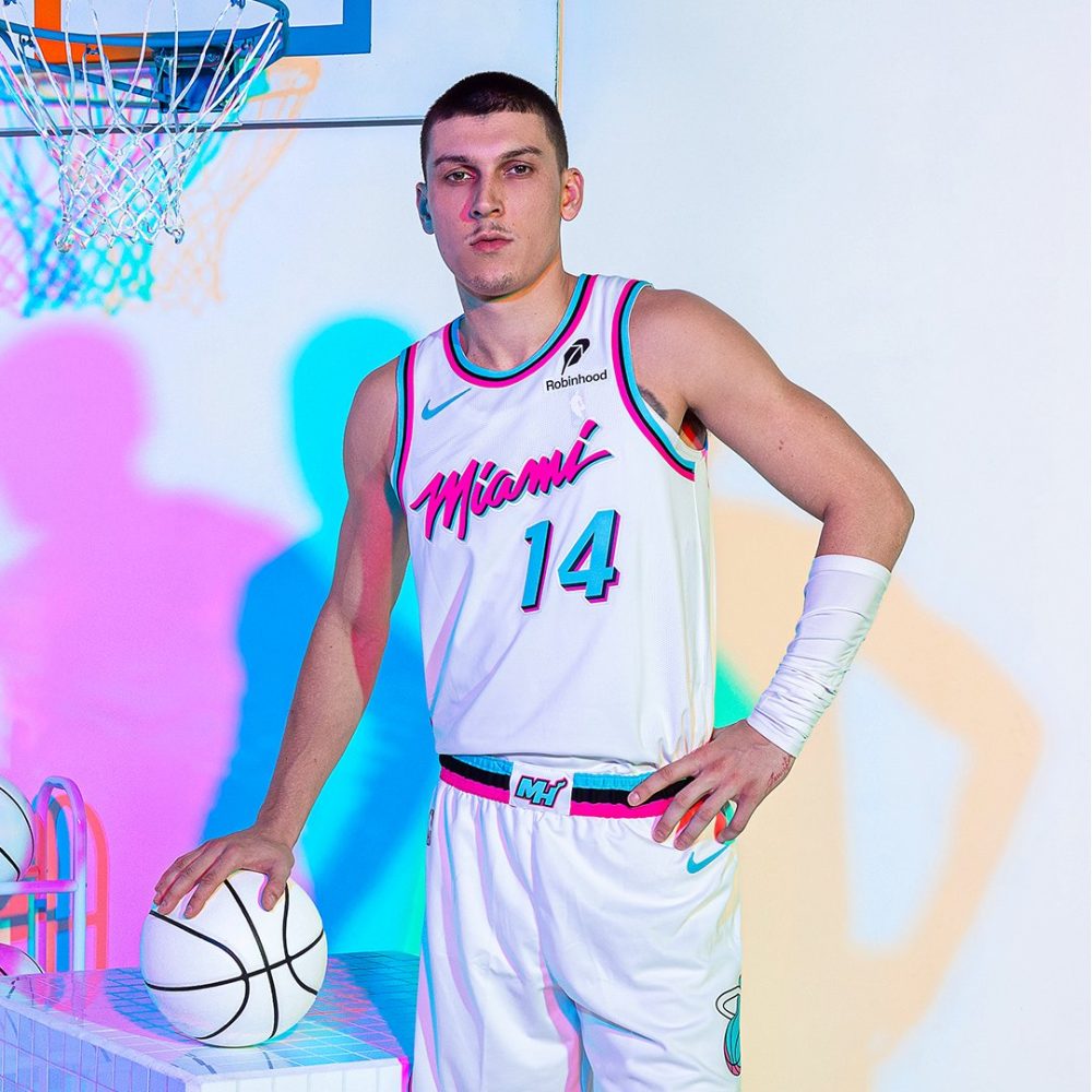 1000x1000 Miami Heat Bringing Back Original Vice Uniforms For Rest Of Season.Net News