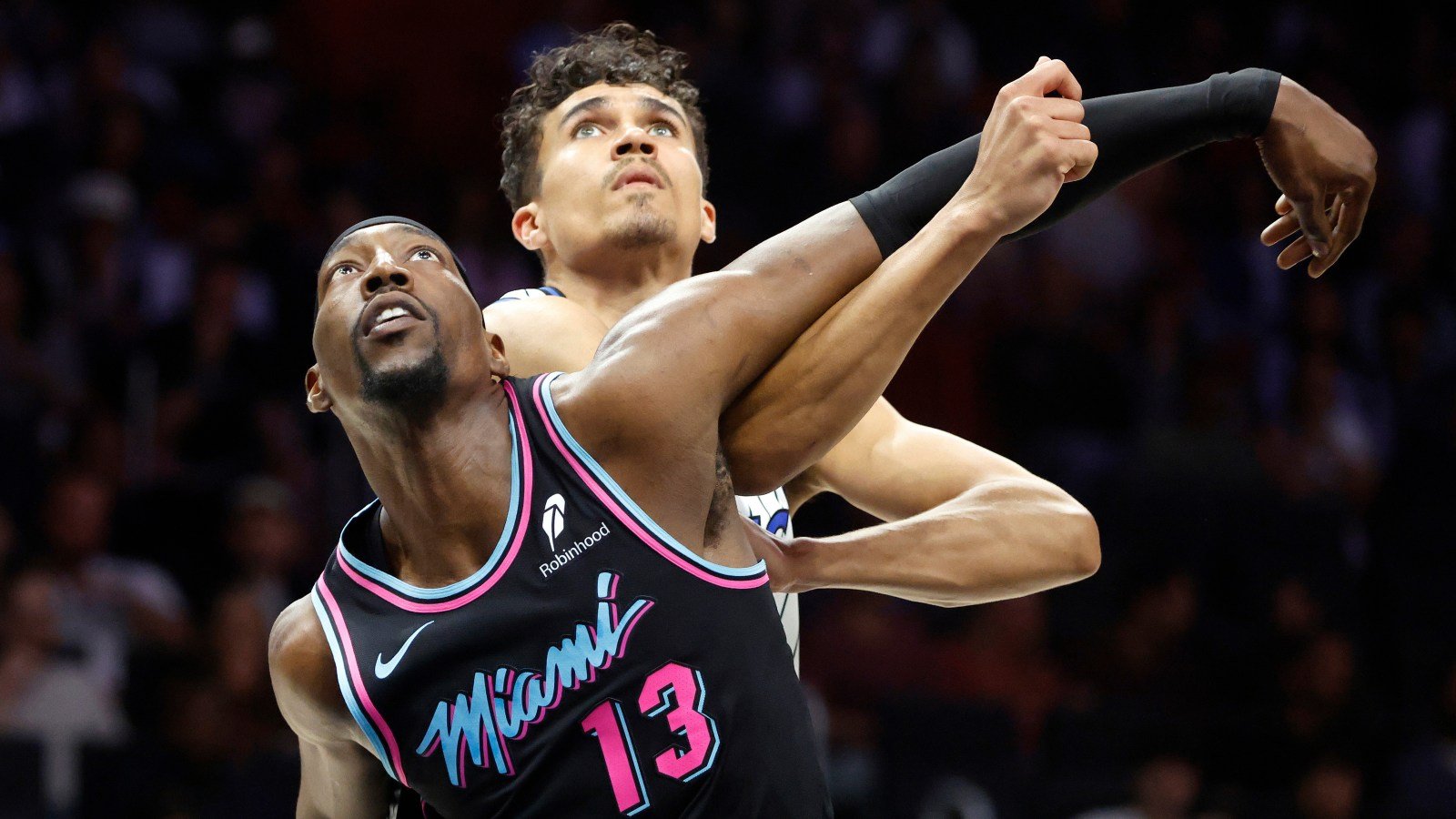 1600x900 Magic snap Heat's winning streak with close win