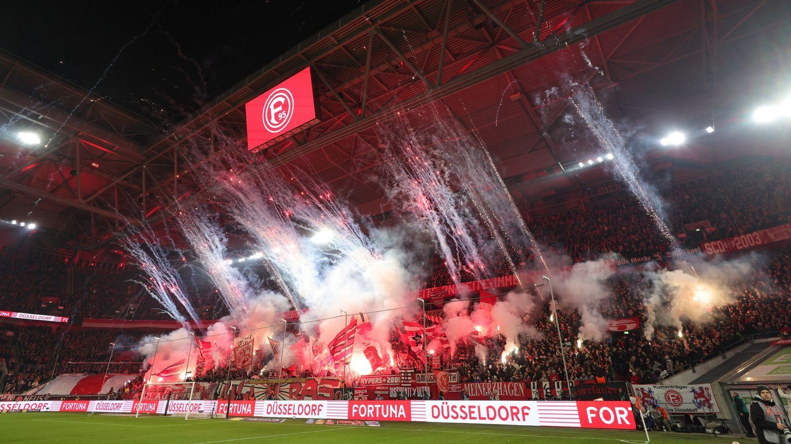 1600x900 Fortuna for All: Dusseldorf club still growing by making games free for their fans despite their struggles on the pitch