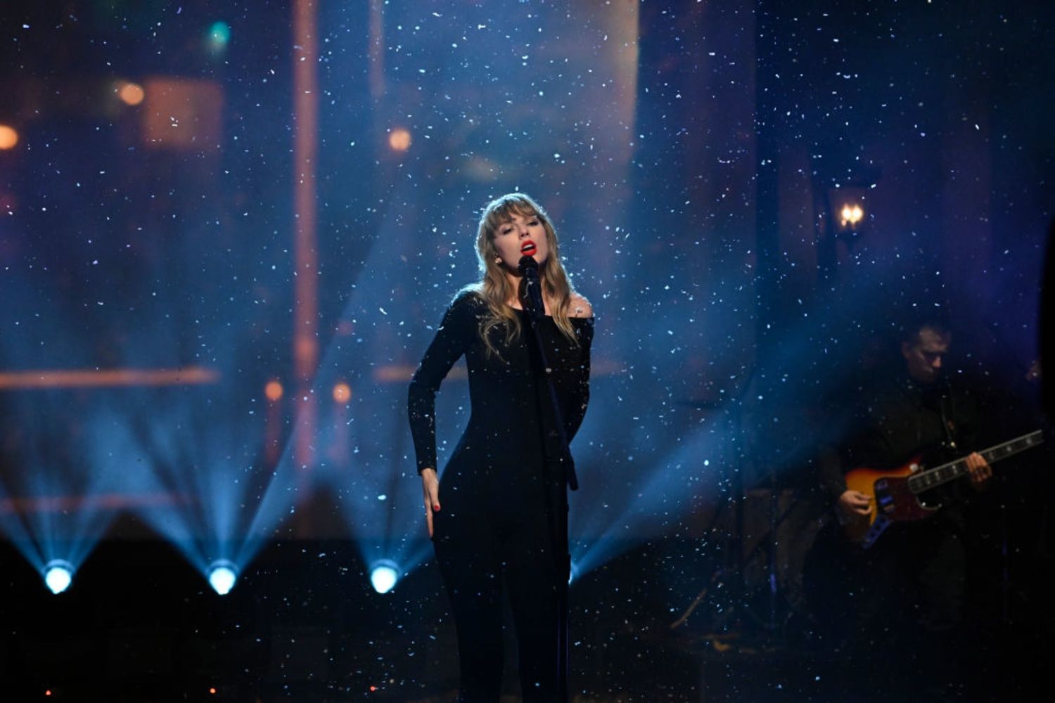 1500x1000 Every Time Taylor Swift Has Sung About Midnight Ahead Of New Album