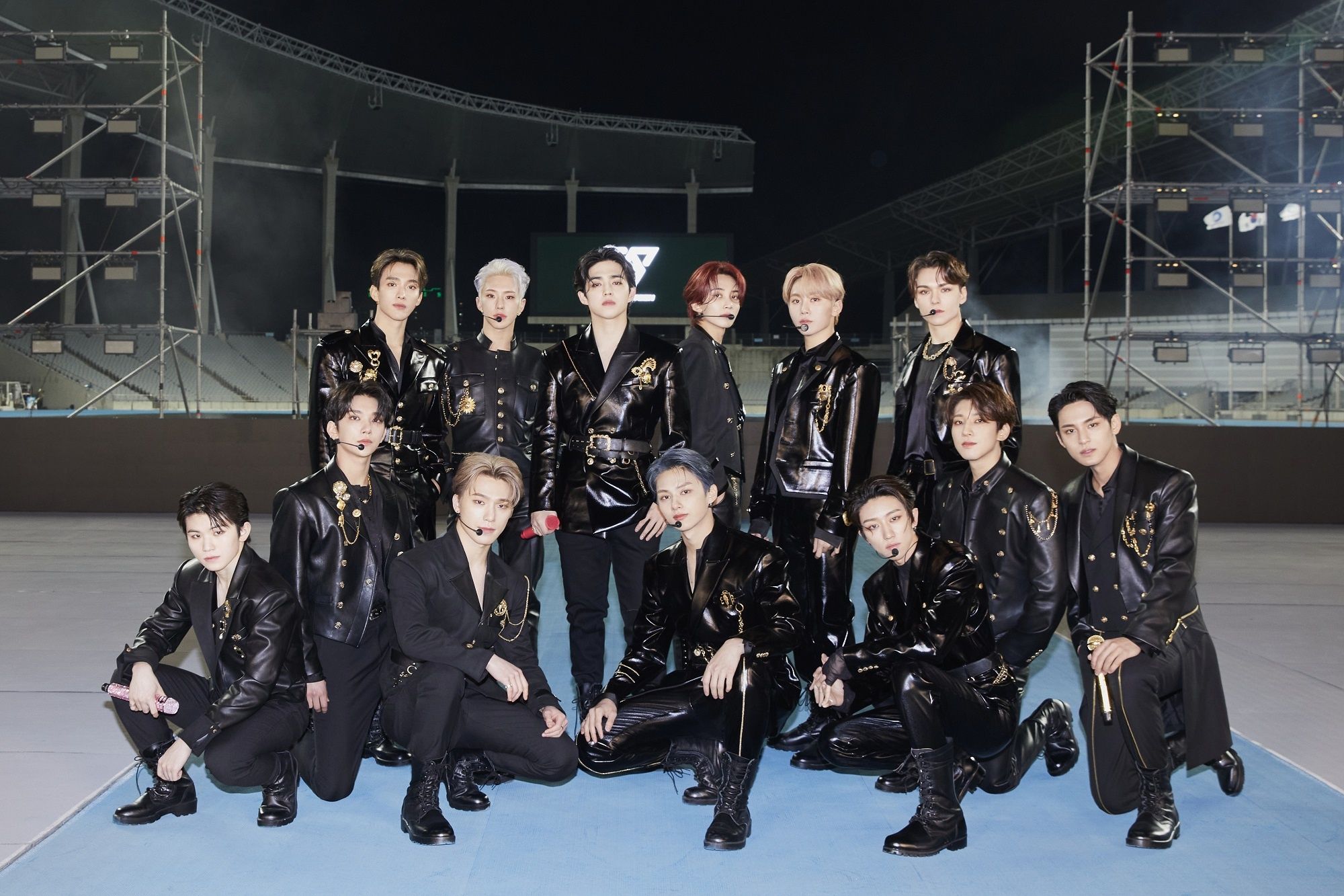 2000x1333 Seventeen Wallpaper