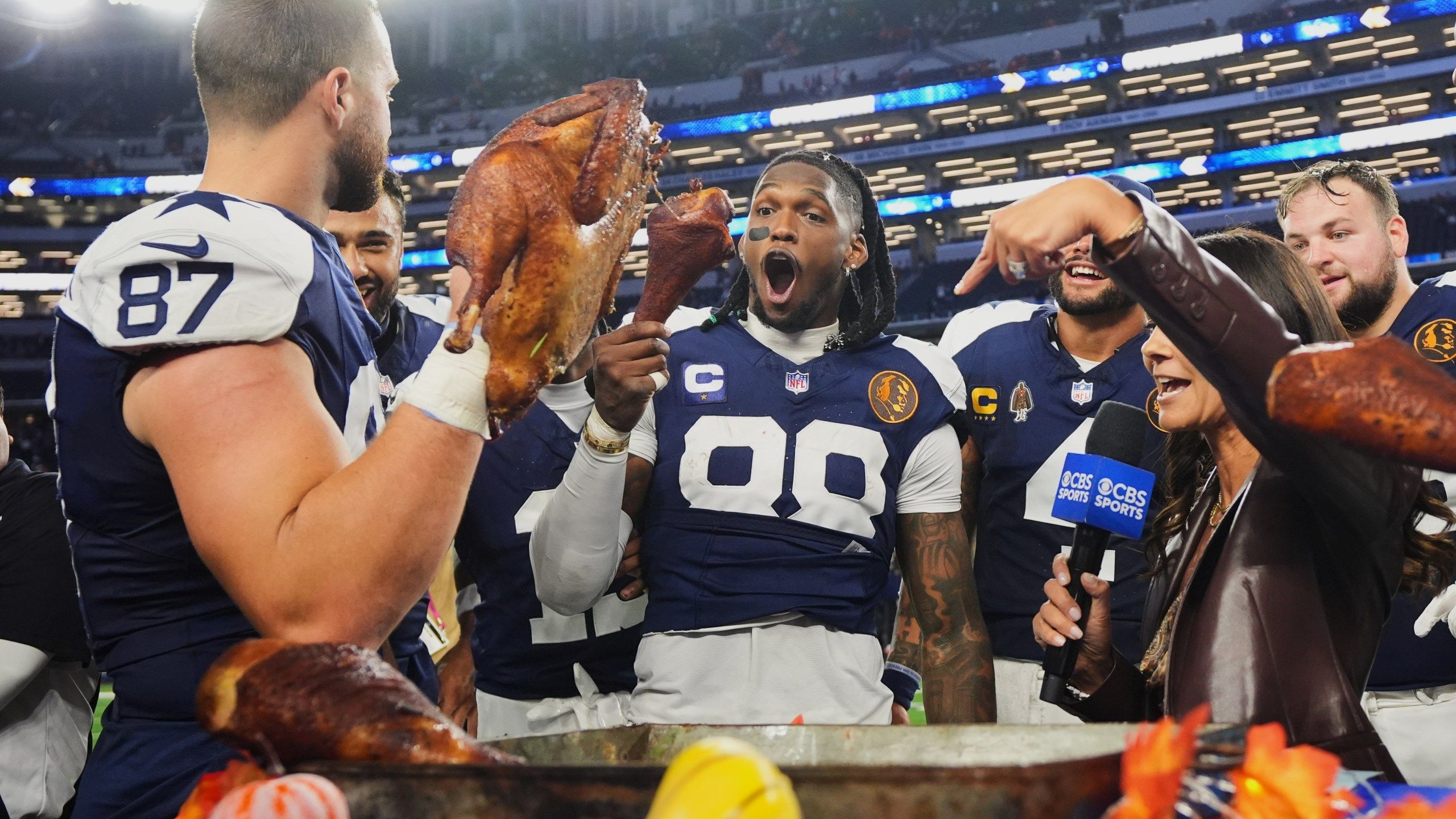 2560x1440 Cowboys Chiefs Thanksgiving Matchup On CBS Is The Most Watched Regular Season NFL Game Ever