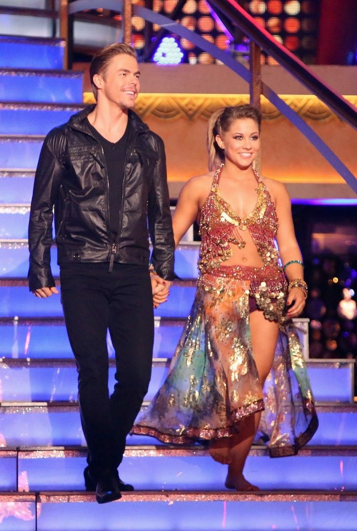 736x1094 Shawn Johnson & Derek Hough