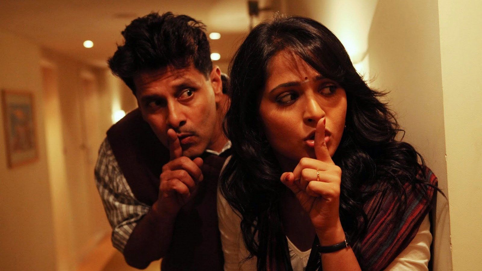 1600x900 Deiva Thirumagal (2011)