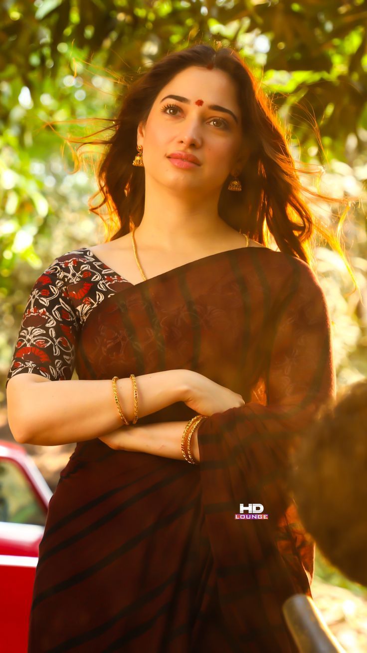736x1307 Tamannaah Bhatia