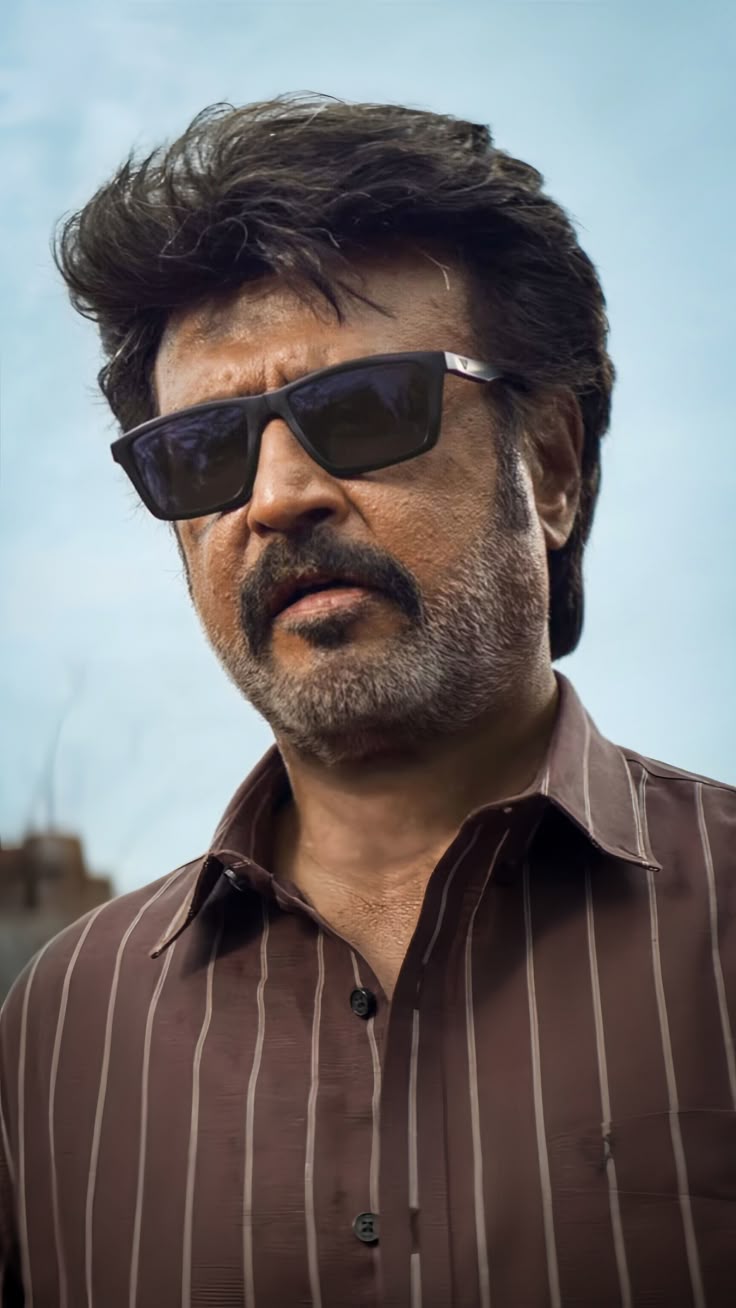 736x1308 Vettaiyan. Rajinikanth