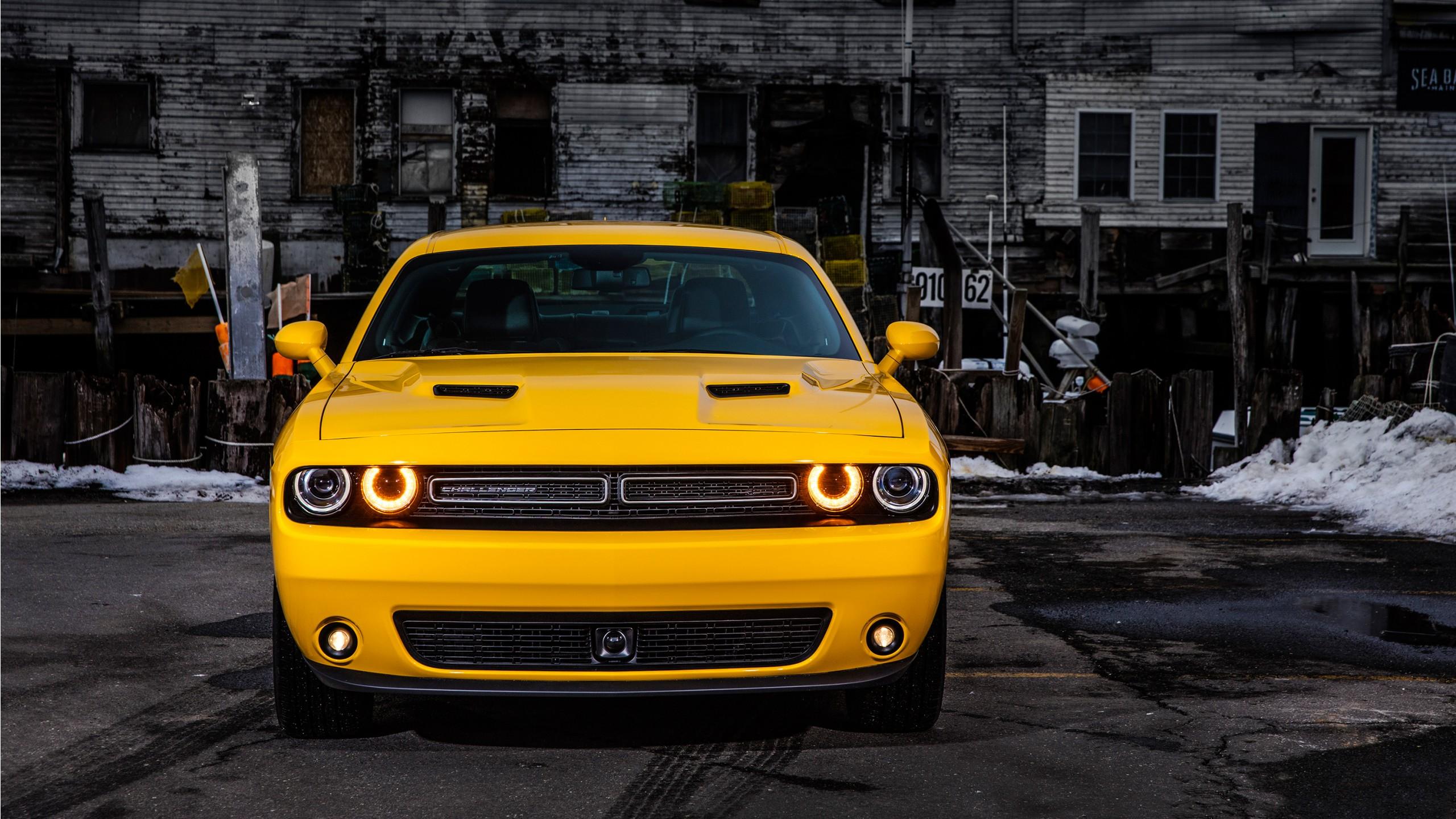2560x1440 Yellow Dodge Challenger Srt Wallpaper HD HD Wallpaper