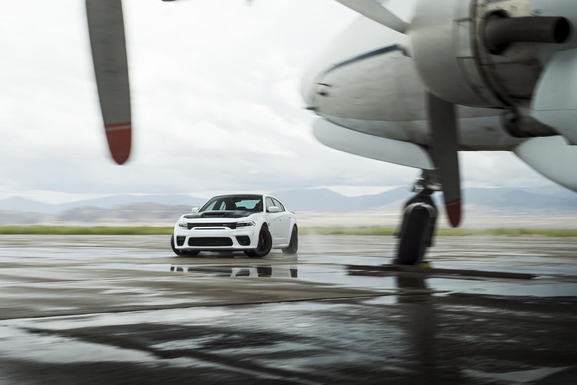 1170x780 Dodge Charger SRT Hellcat Redeye Widebody: New car reviews