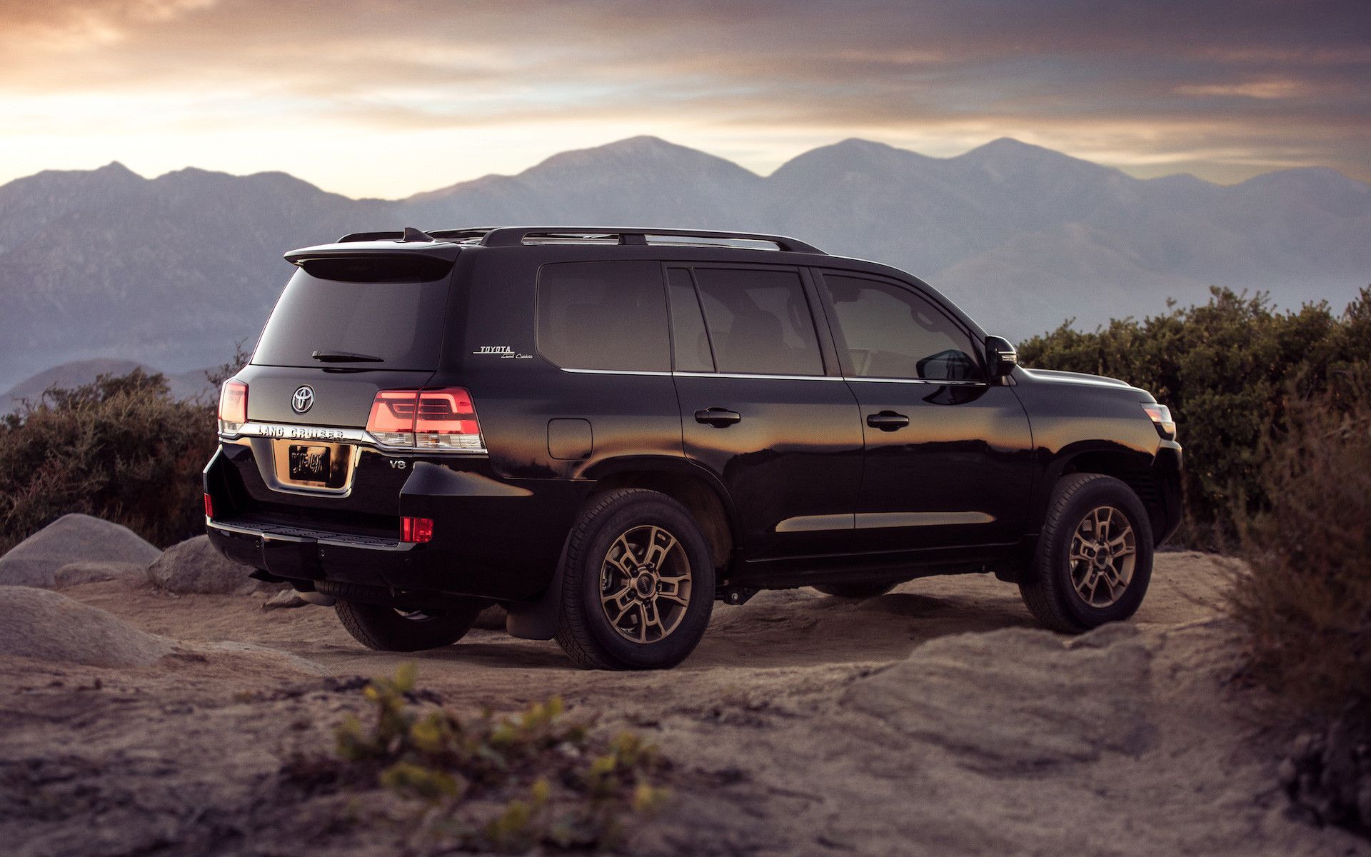 1920x1200 Toyota Land Cruiser Wallpaper HD 126959