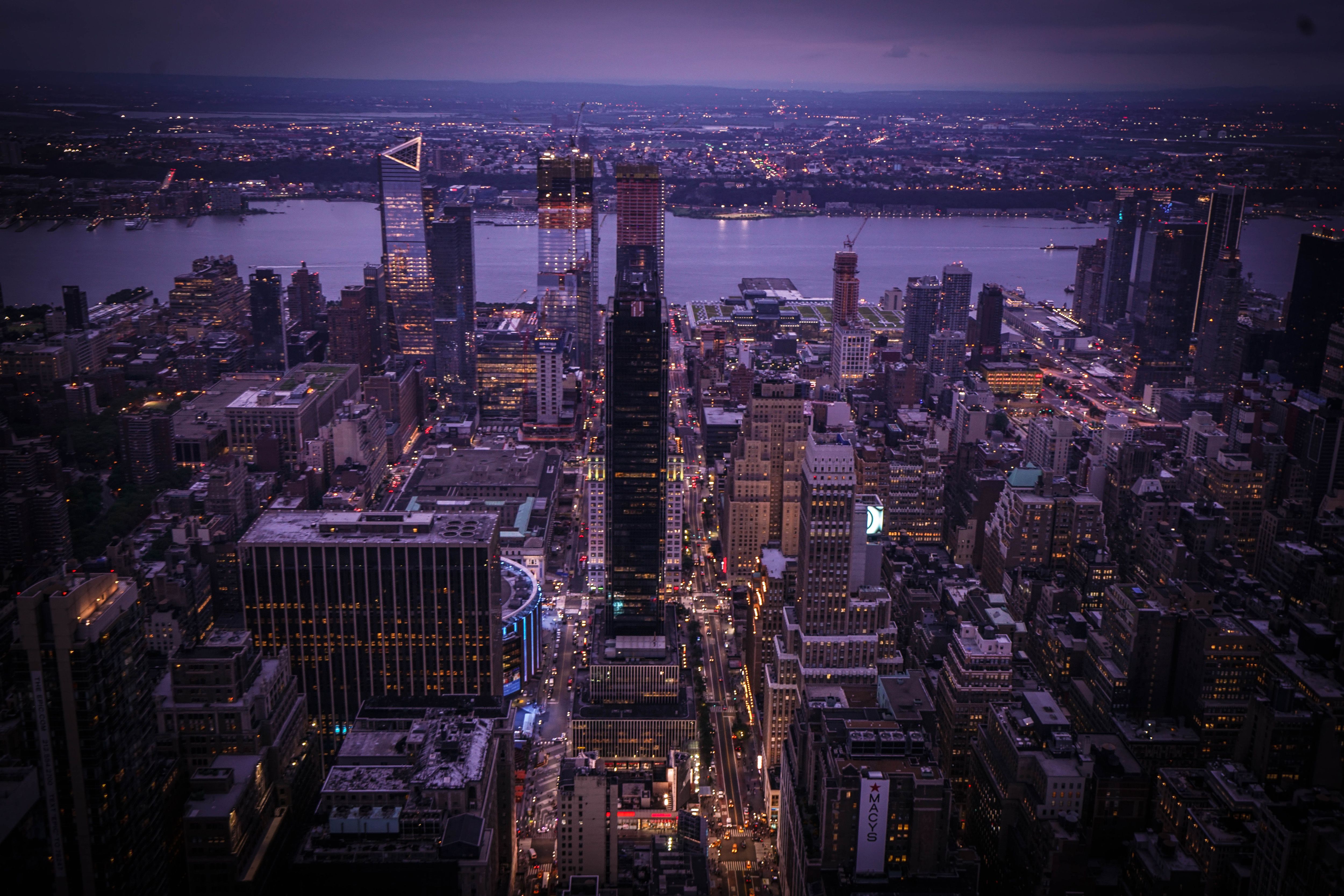 5000x3333 Manhattan Evening View Royalty Free