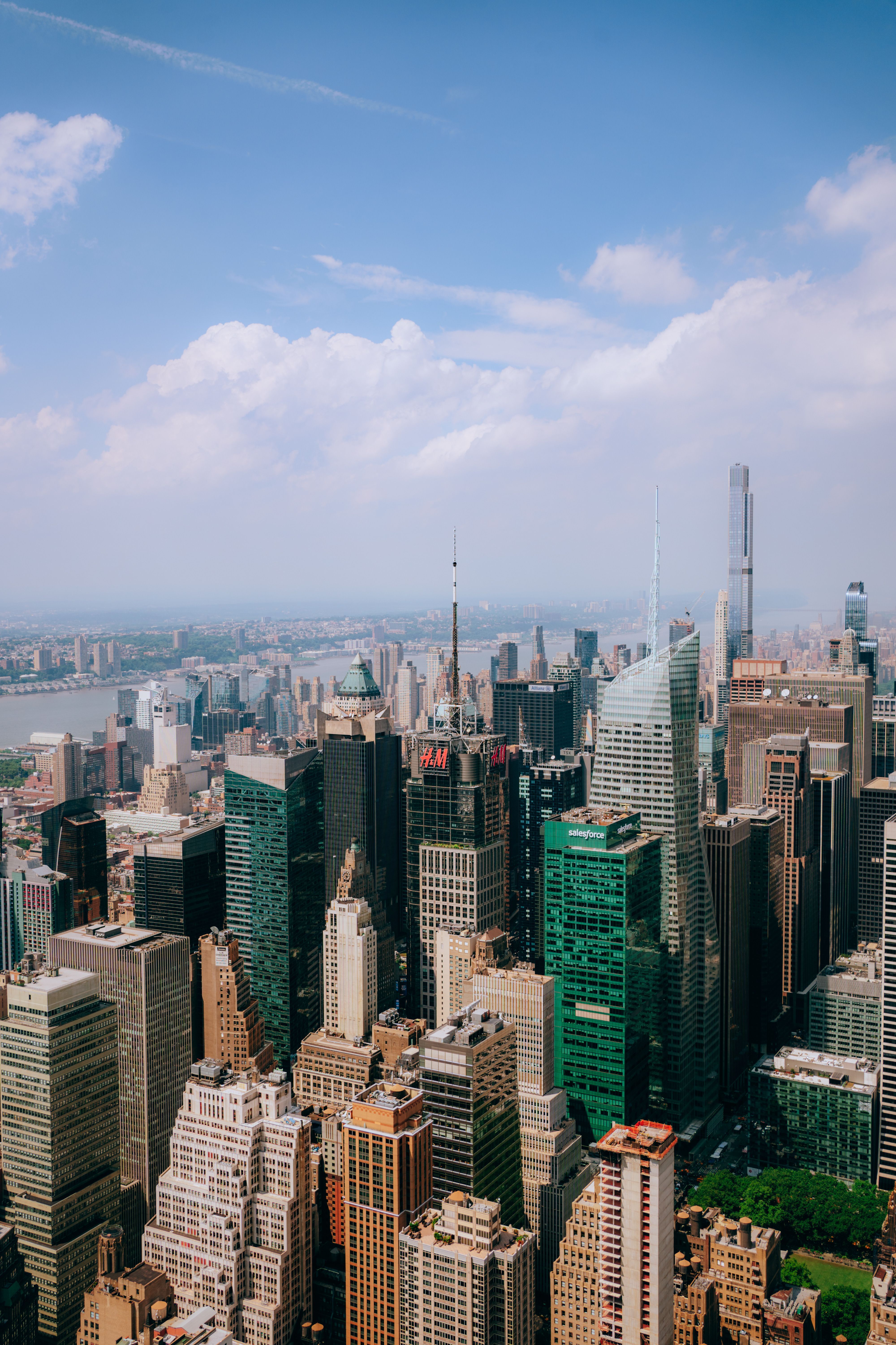 4000x6000 Manhattan Skyscrapers from Empire State Building · Free
