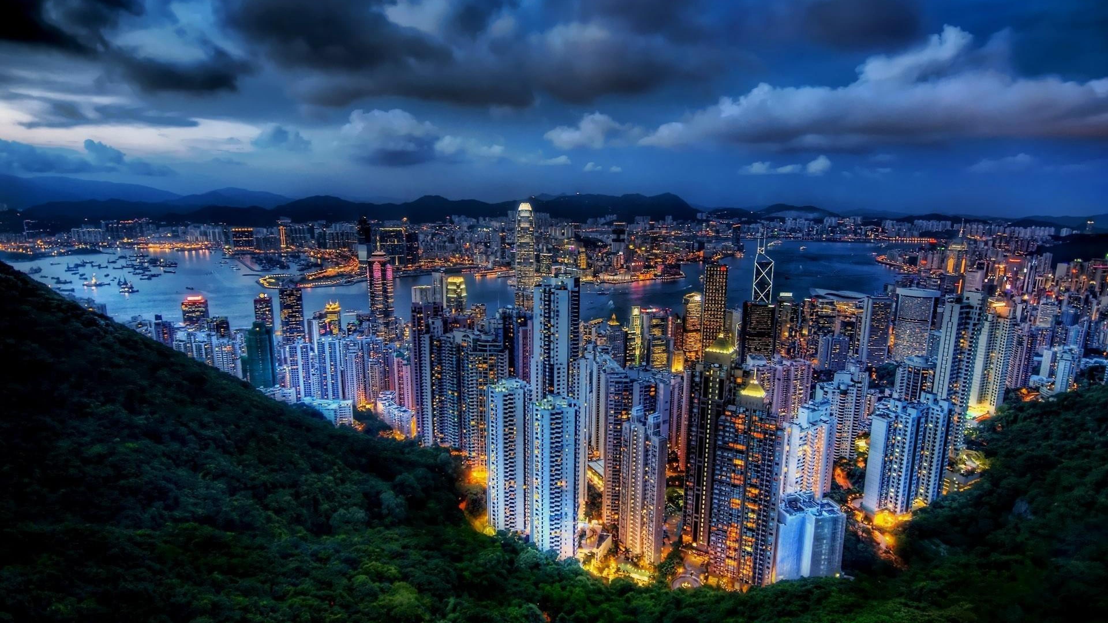 3840x2160 Wallpaper City Skyline Under Gray Cloudy Sky During Night Time, Background Free Image