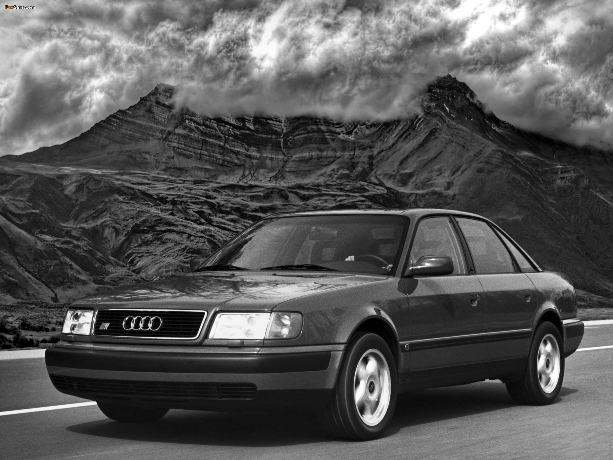 2048x1536 Audi C4 Wallpaper