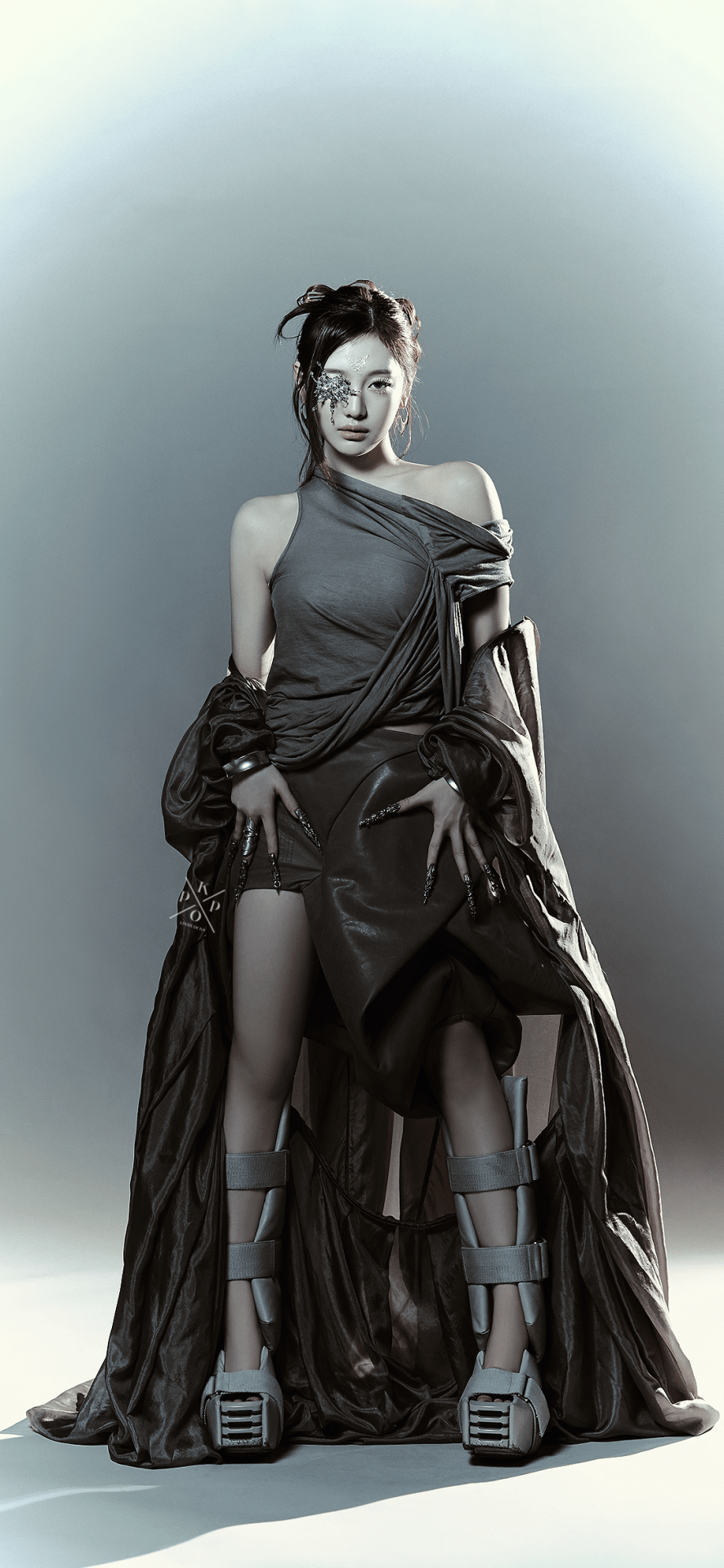 886x1920 Kpop Locks