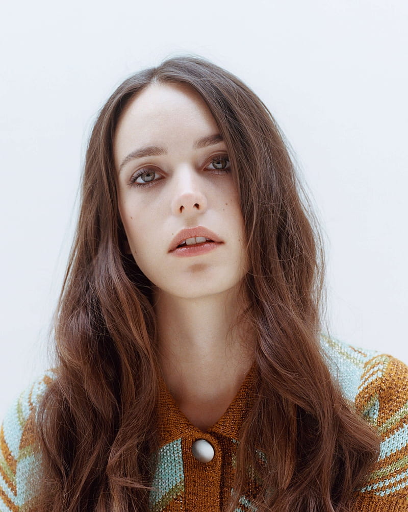 800x1003 Stacy Martin, women, face, brunette, French, French actress, simple background, HD phone wallpaper