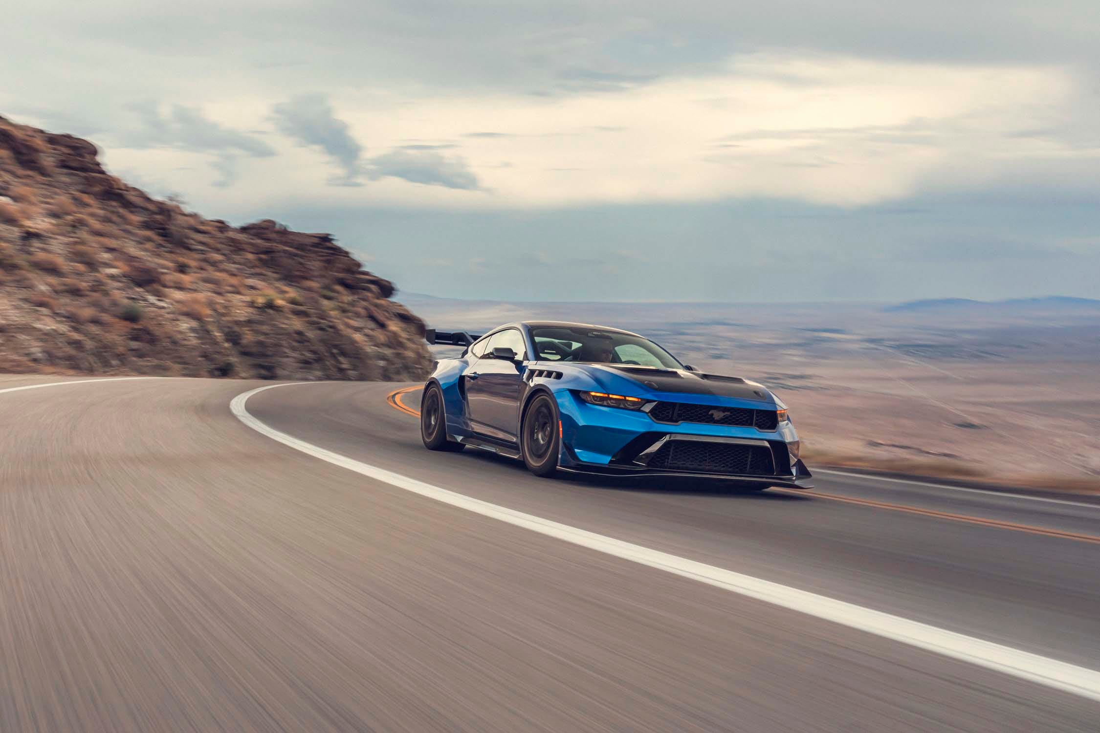 2250x1500 View Exterior Photo of the 2025 Ford Mustang GTD