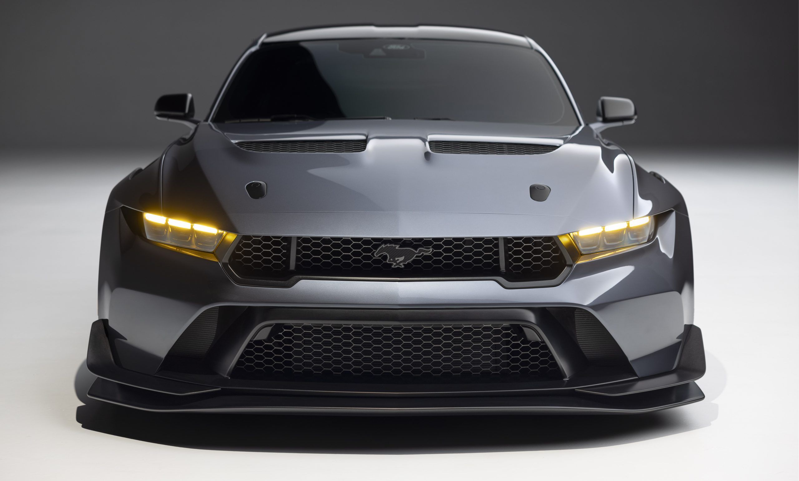 2560x1542 Ford Mustang GTD Wallpaper 2025 Ford Mustang GTD Wallpaper