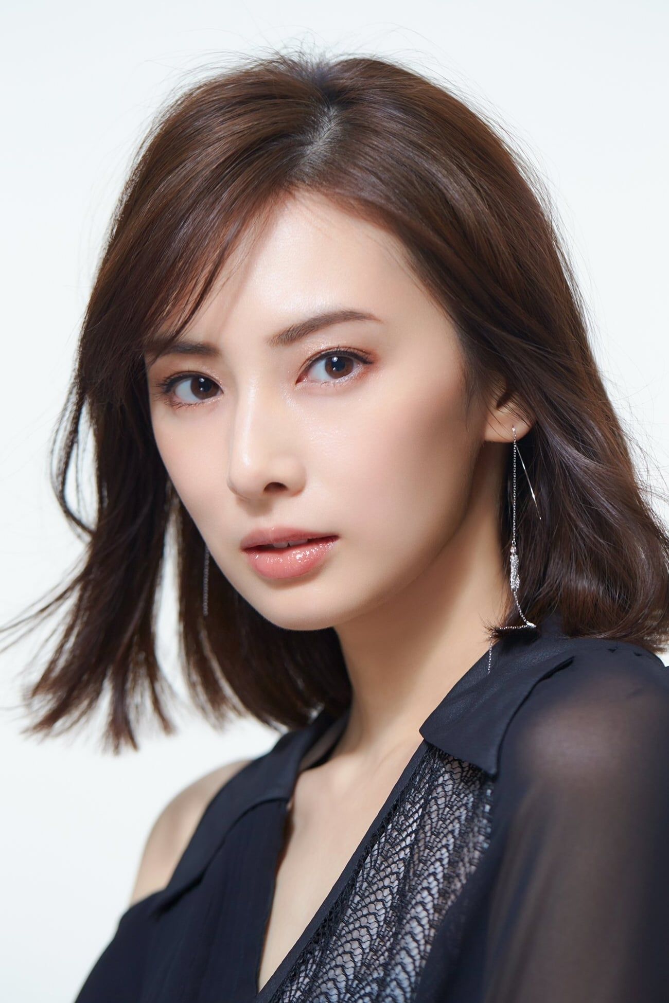 1300x1950 Keiko Kitagawa Wallpaper