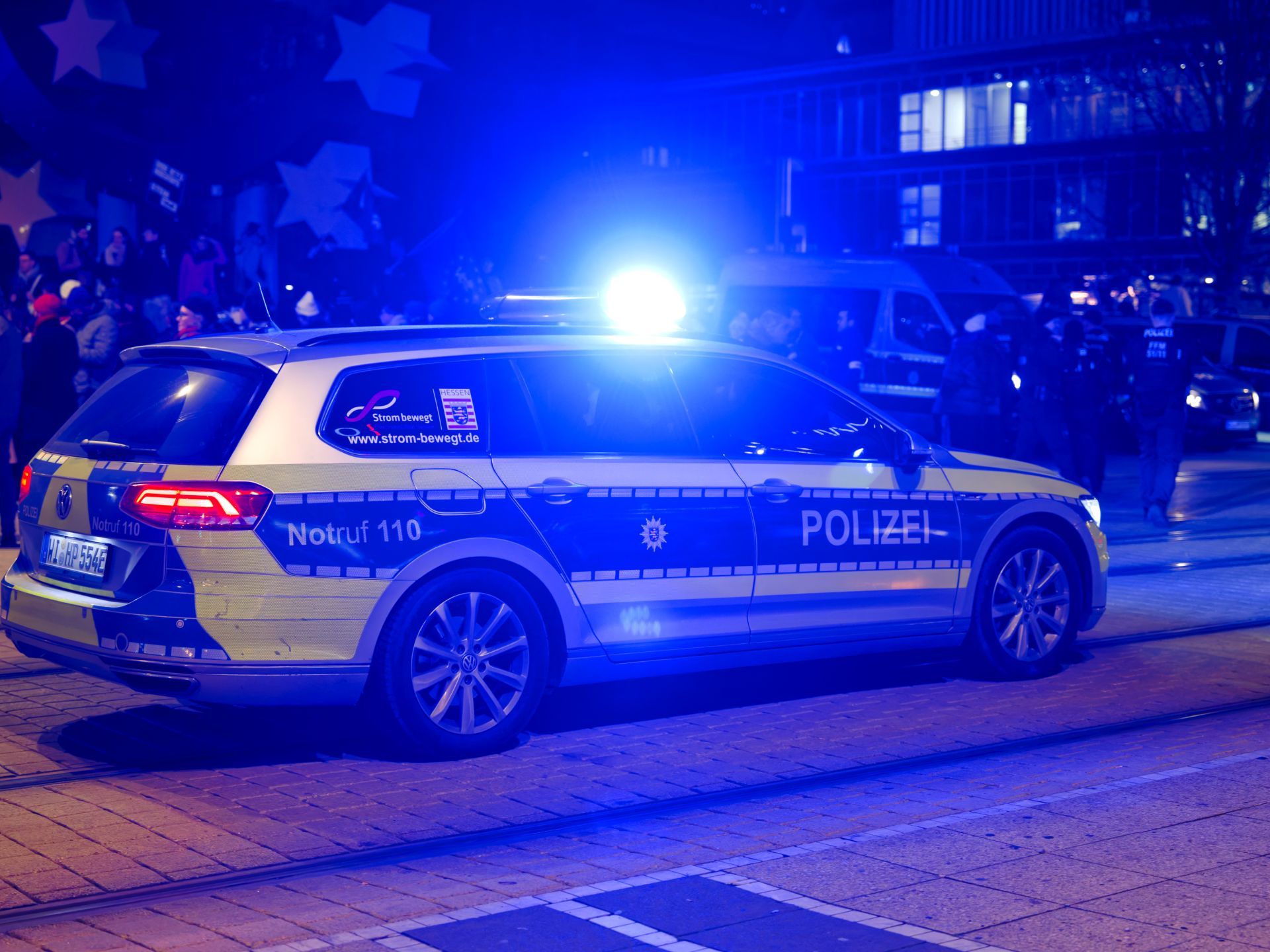 1920x1440 Four injured in shooting in major European city after argument breaks out as cops rush to scene