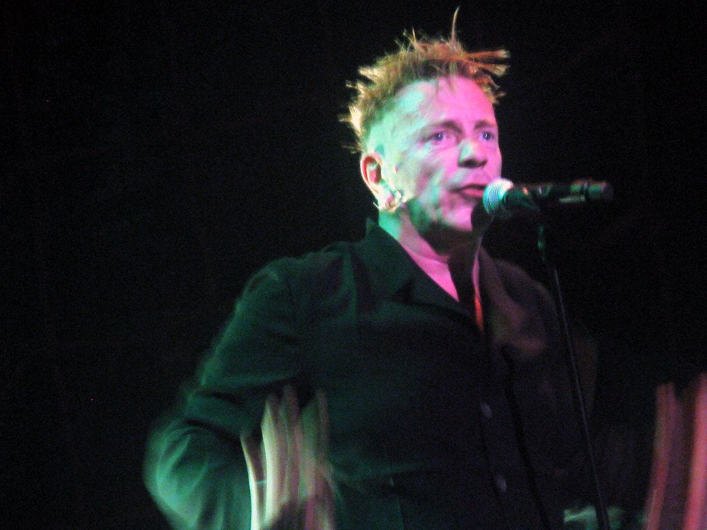 1024x768 John Lydon (PIL)