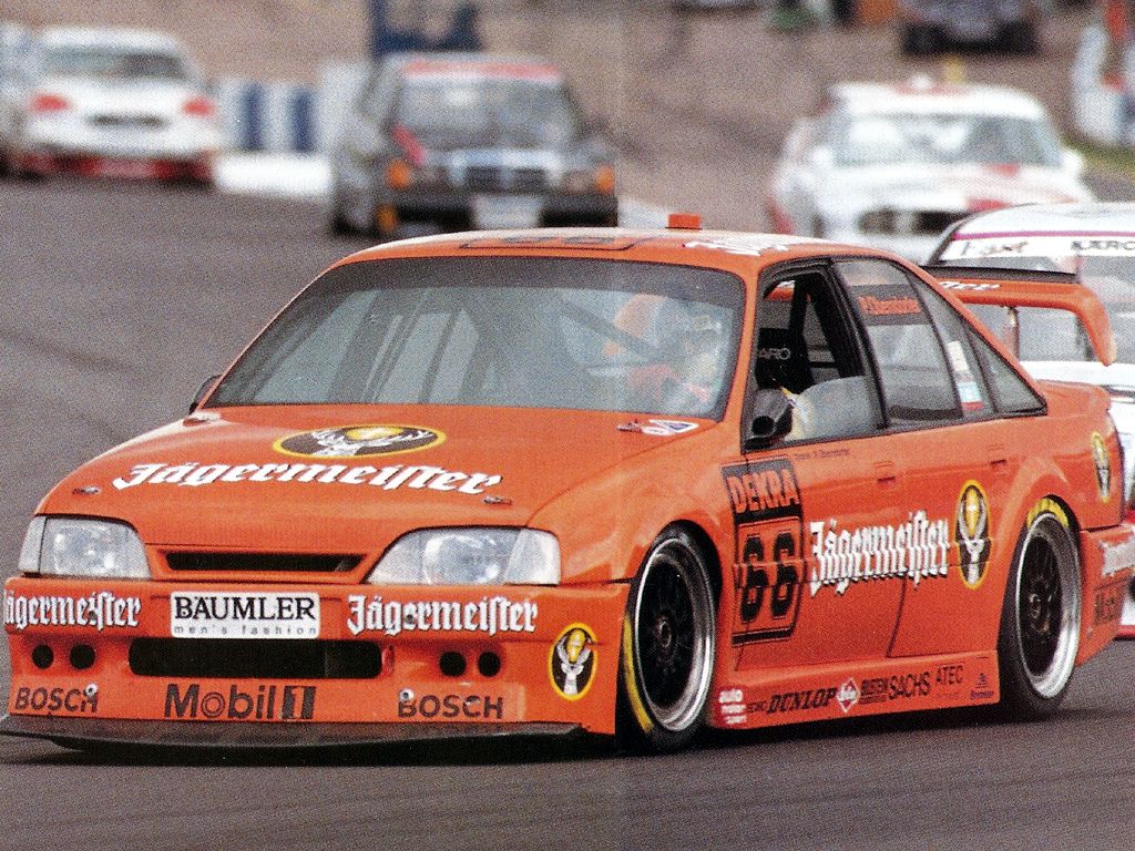 1024x768 OPEL 1991 OMEGA A 3000 24V EVO 500 'JAGERMEISTER' 001