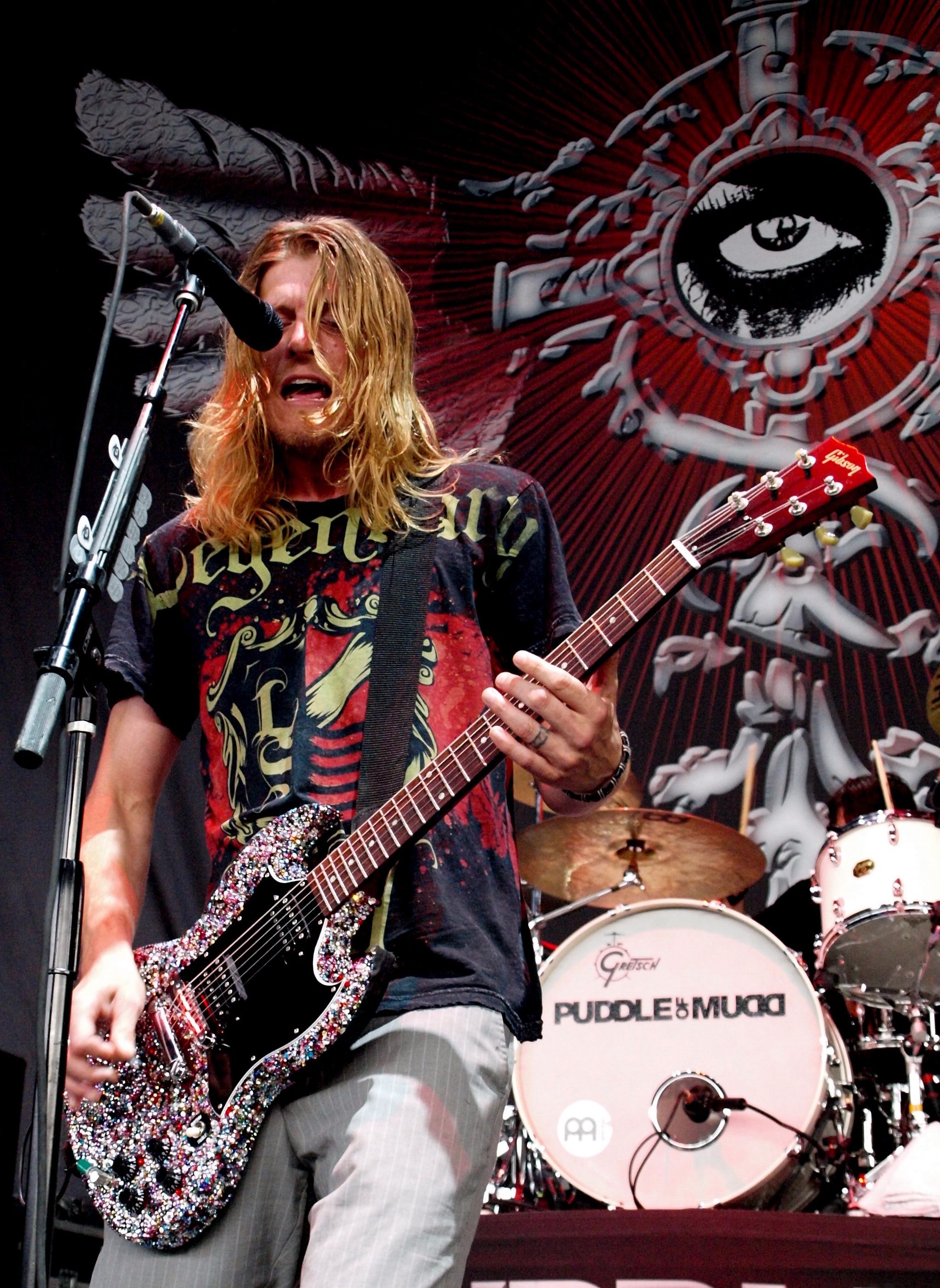 2048x2804 Puddle Of Mudd (Band) Wallpaper