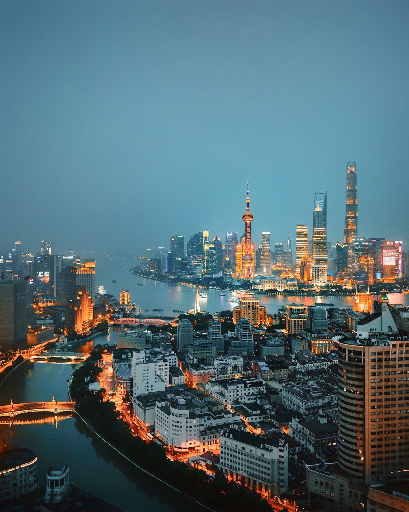 1372x1716 La Terrazza view of Suzhou River & Pudong Skyline
