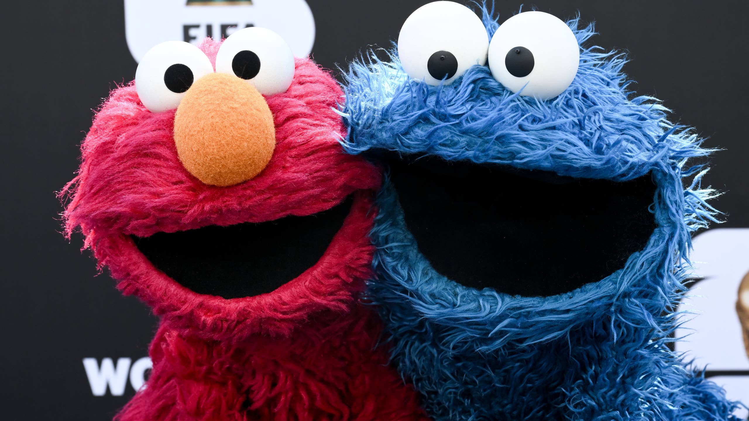 2560x1440 First Look: Step Inside 'Sesame Street' in an Immersive New Game Kids Will Love