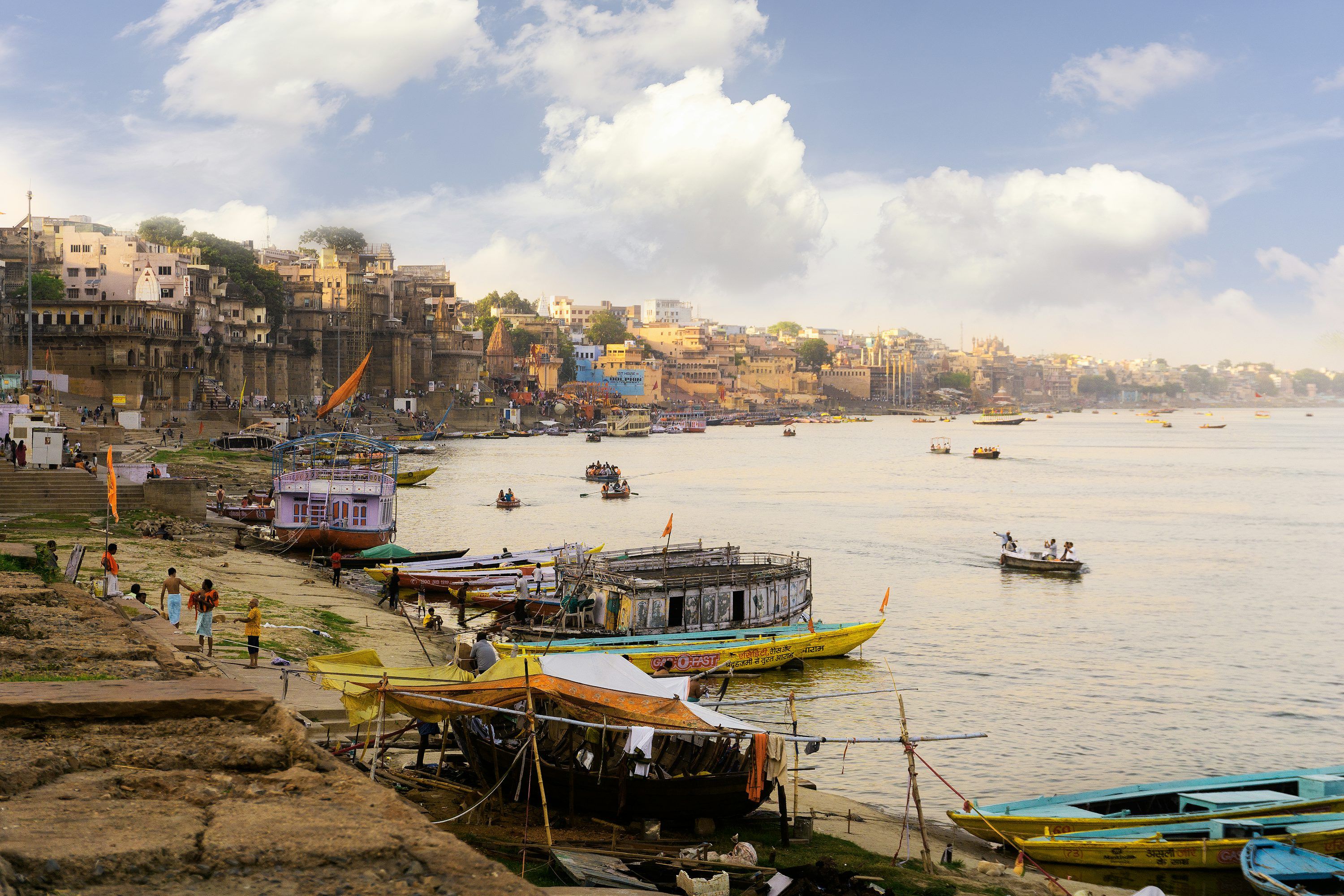 3000x2000 Varanasi Ghat Picture. Download Free Image