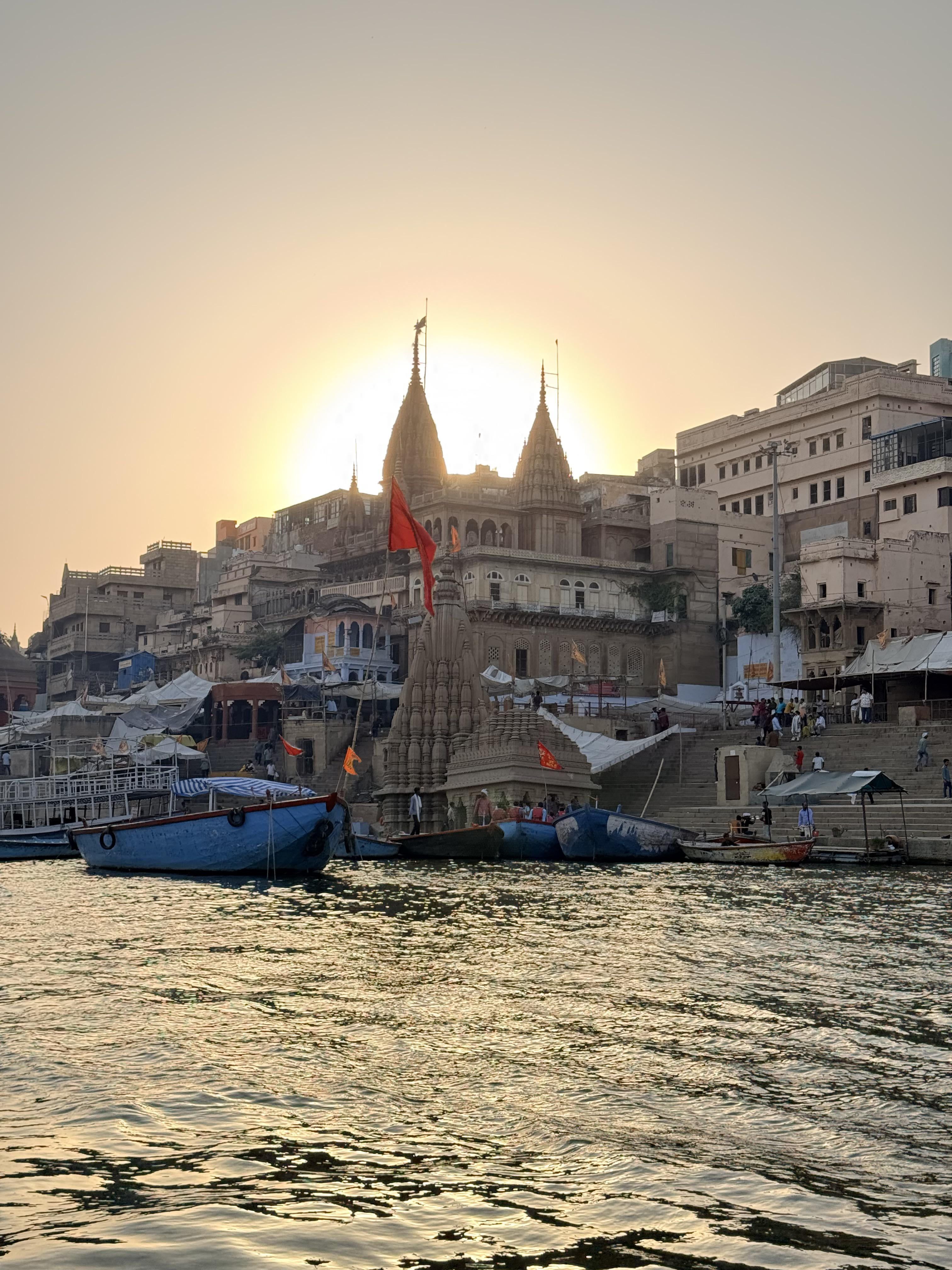 3024x4032 Sunset near manikarnika ghat!