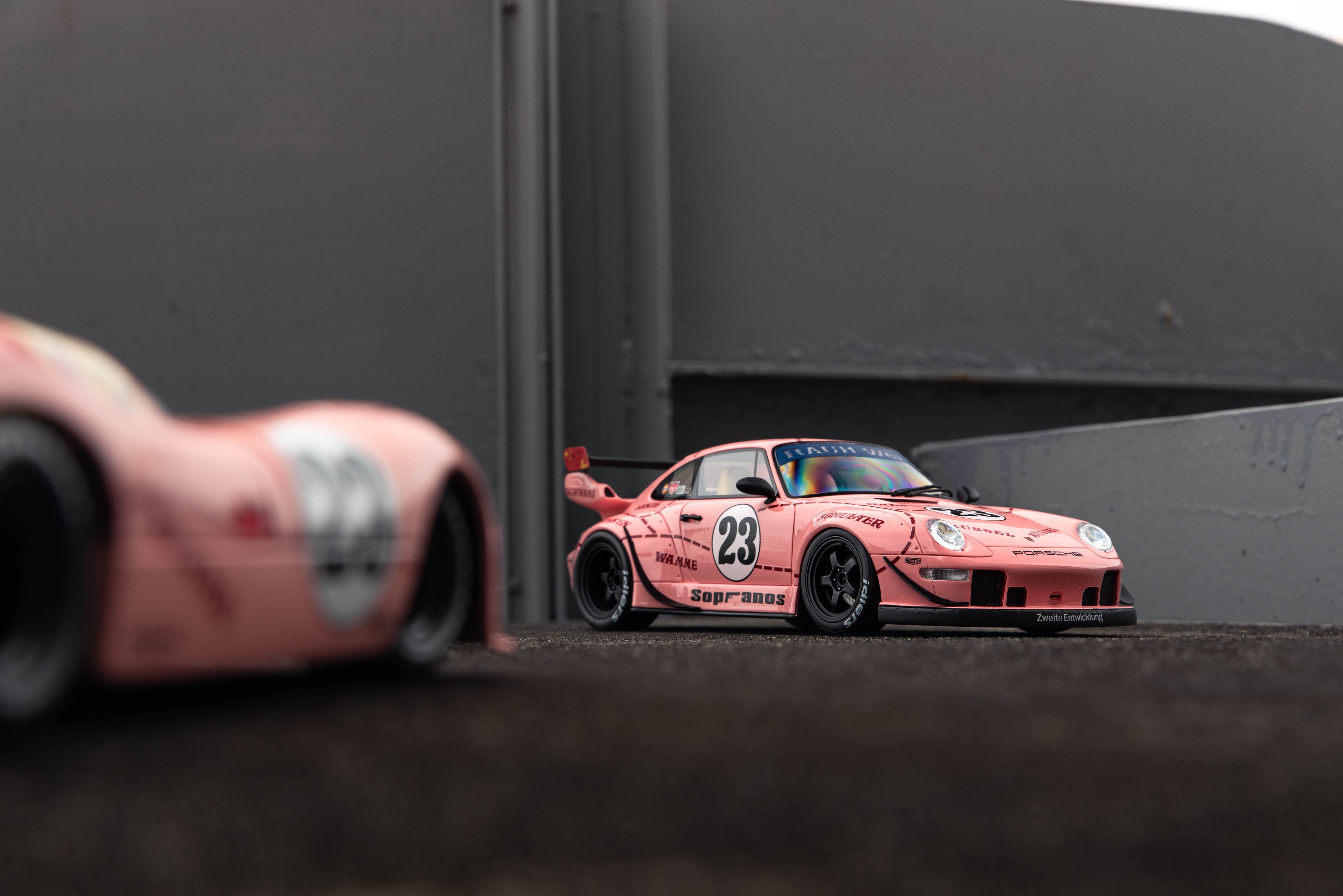 5821x3886 Pink Porsche