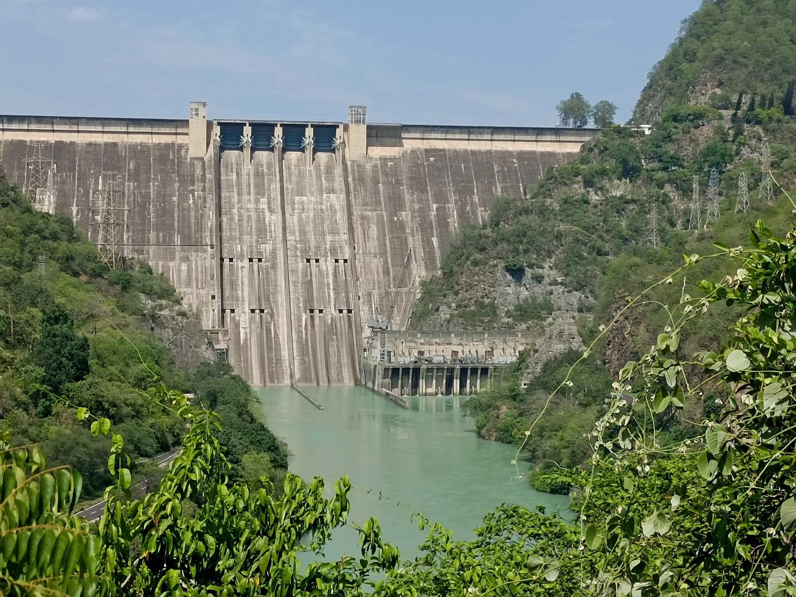 1600x1200 View Point, Bhakra Dam. Timings, History & Visitor Guide