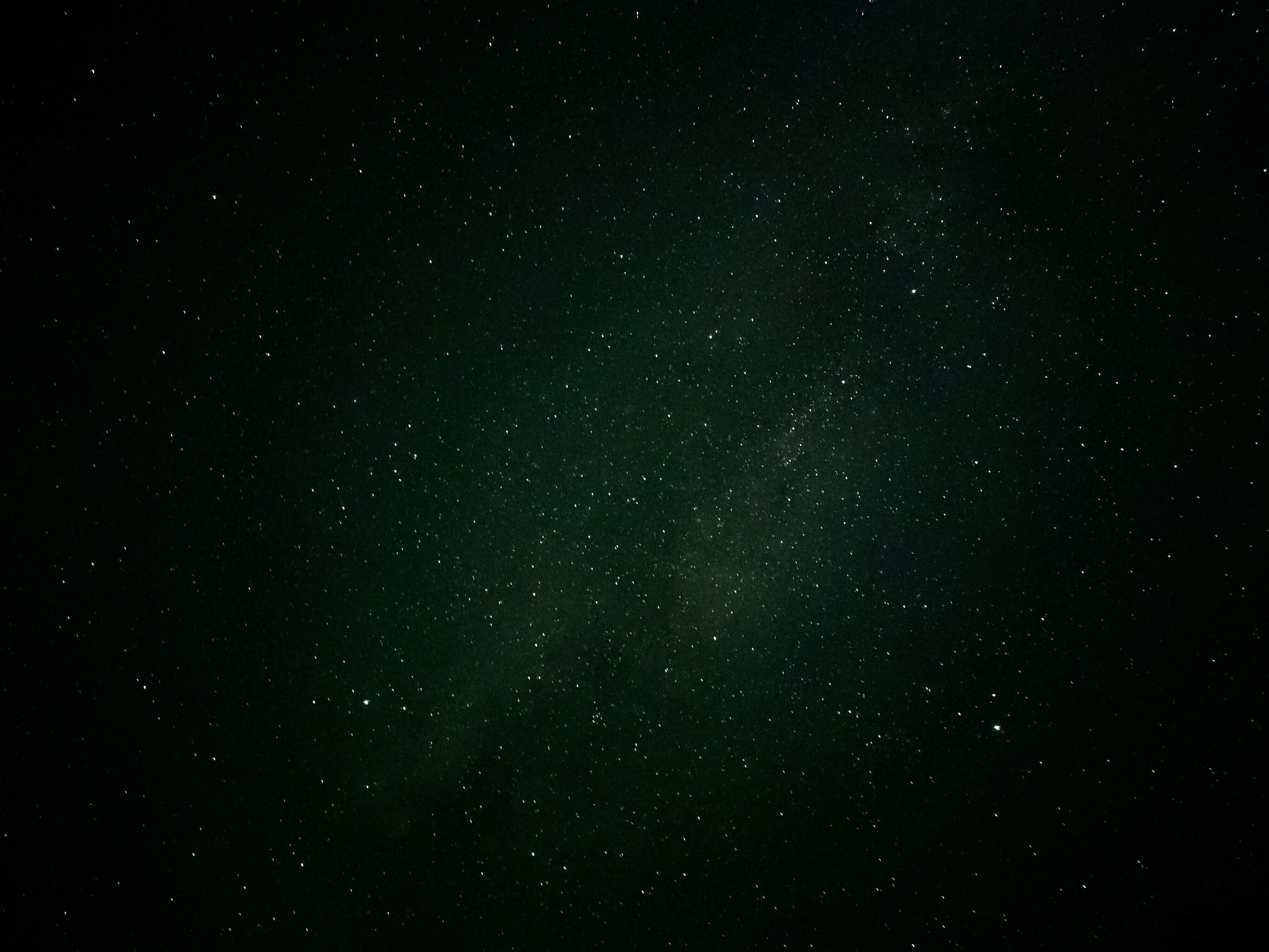 4000x3000 Stars on Dark Sky · Free