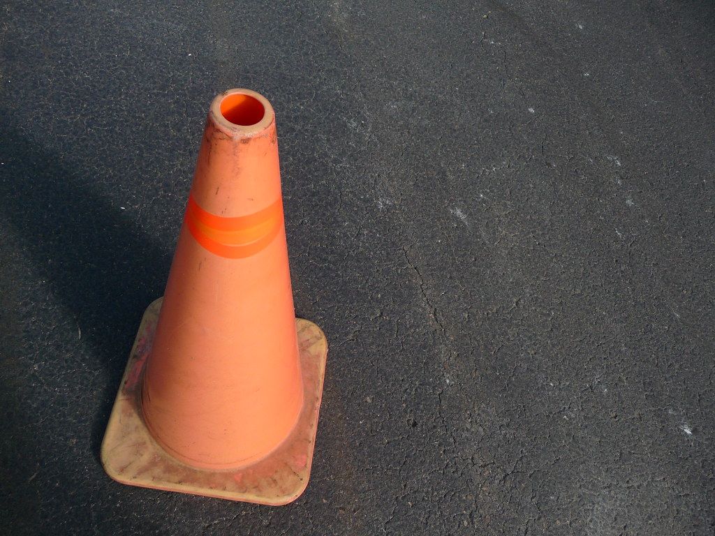 1024x768 Photo Realistic Traffic Cone 001