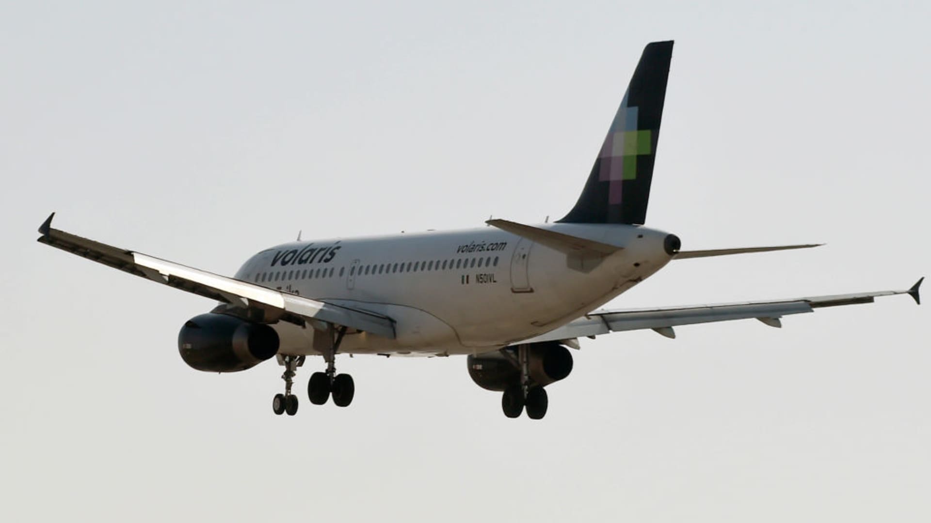 1920x1080 Mexican budget airline Volaris mulls scrapping reclining seats
