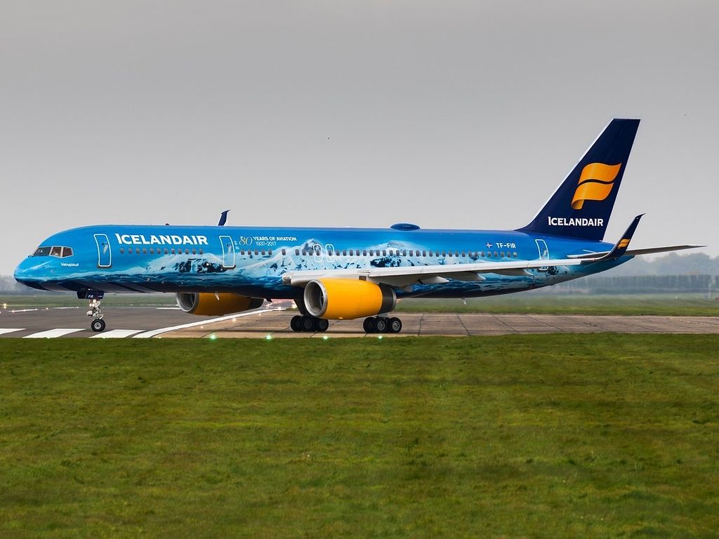 1024x768 Icelandair 80 years of aviation livery World Aviation Flight Community
