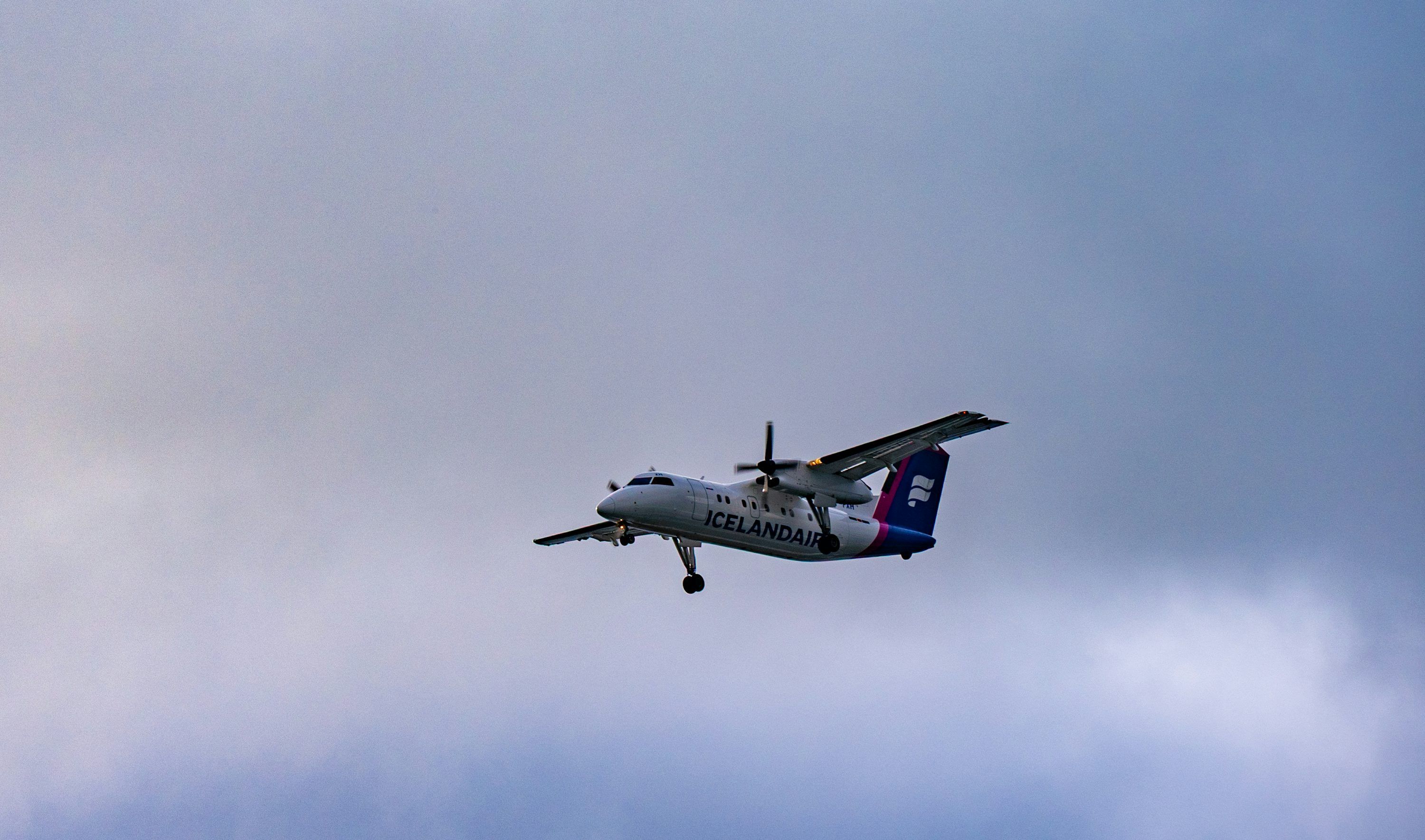 3000x1769 Icelandair Picture. Download Free Image
