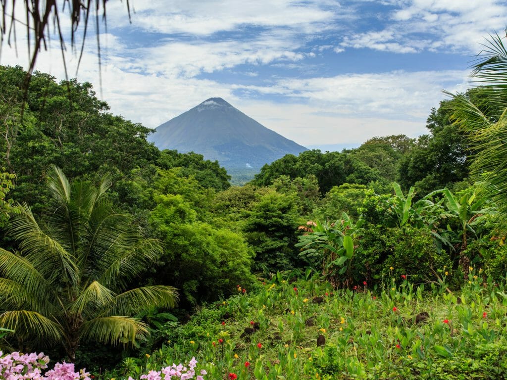 1024x768 Rediscovering Central America