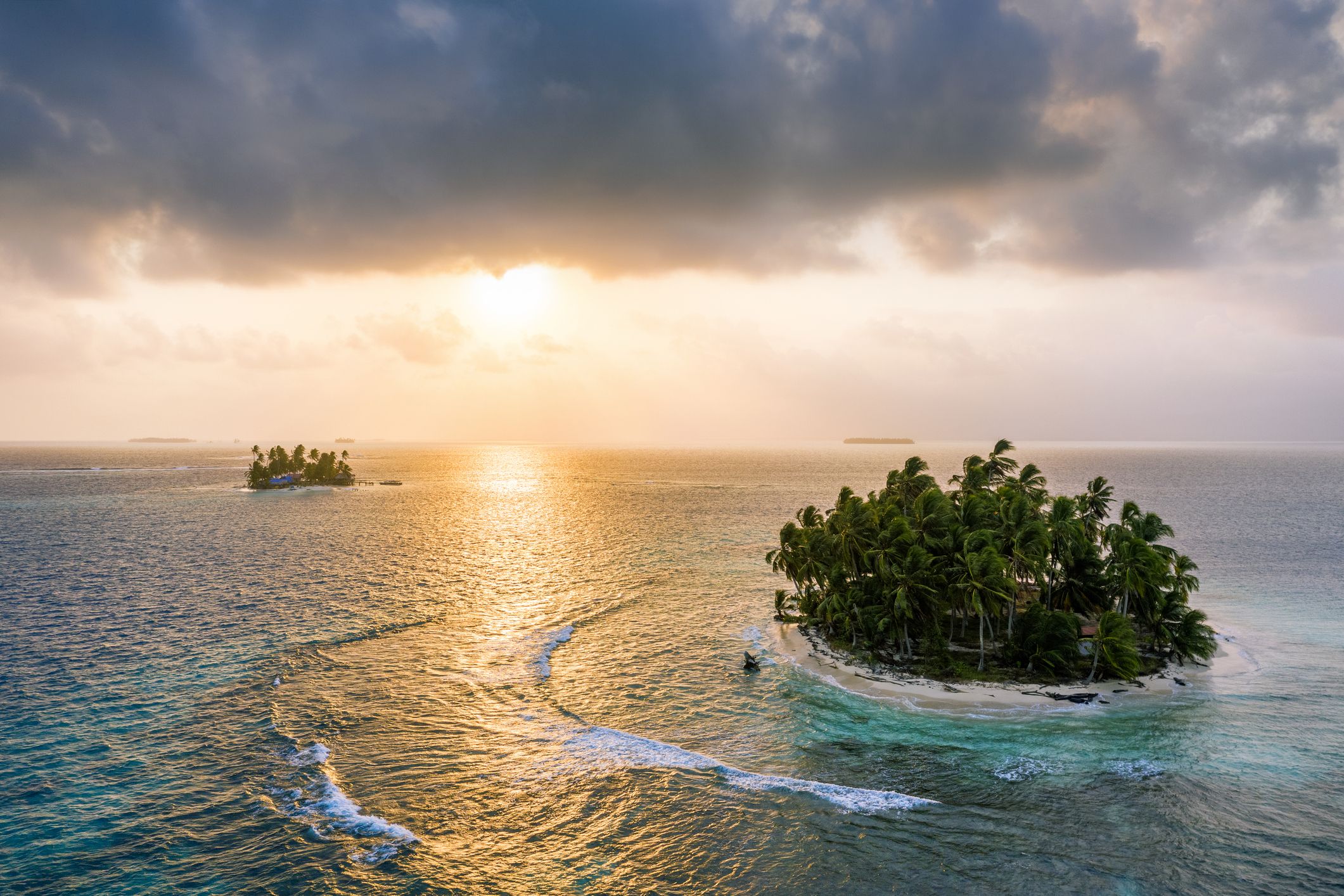 2121x1414 Your destination for luxury stays in Central America. Wild Earth Stays